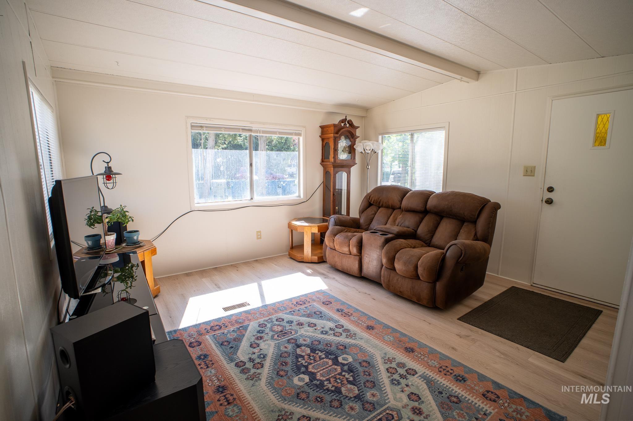 3037 N Kimball St Unit: 34