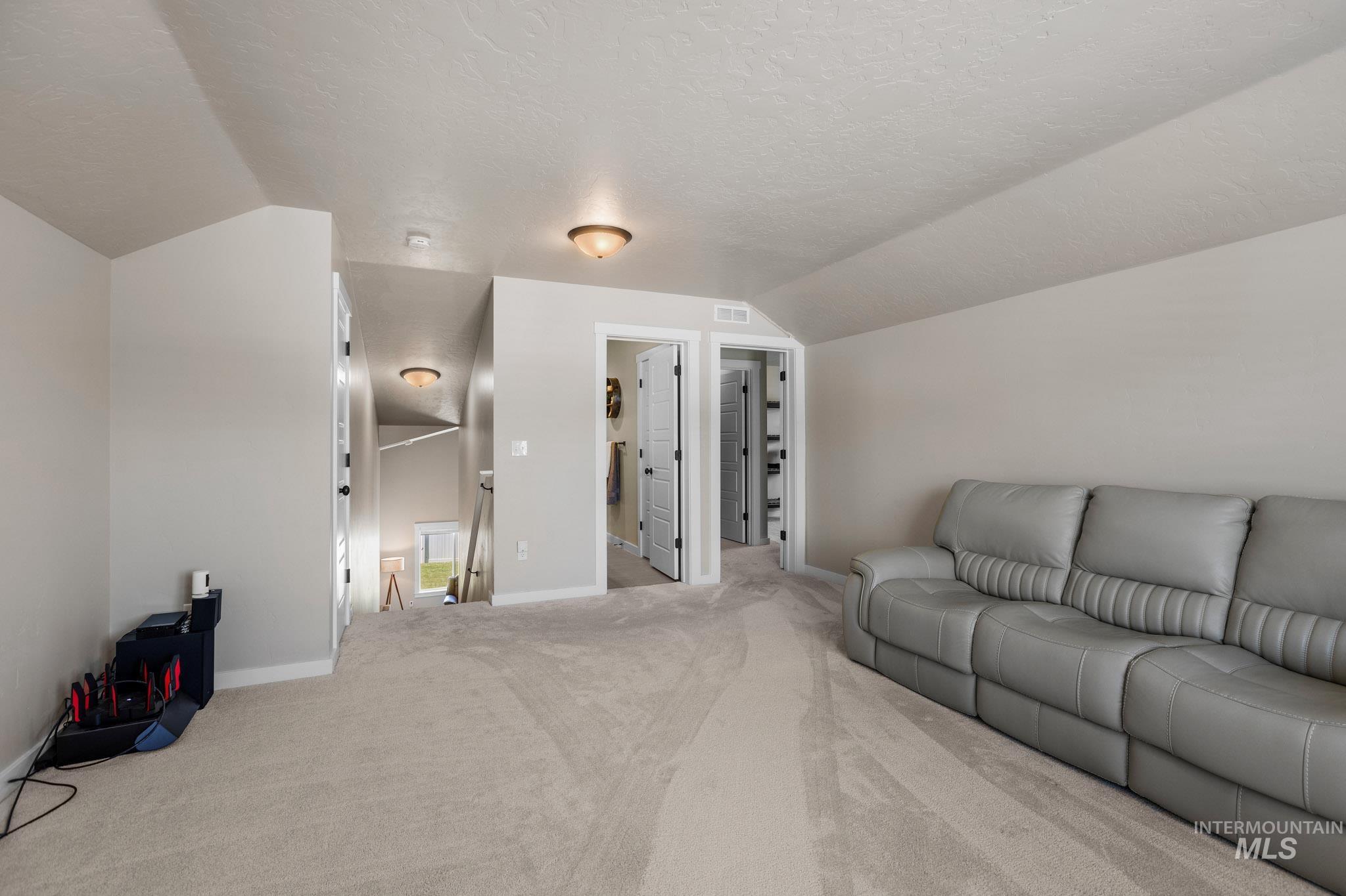 1711 Panama Ave
