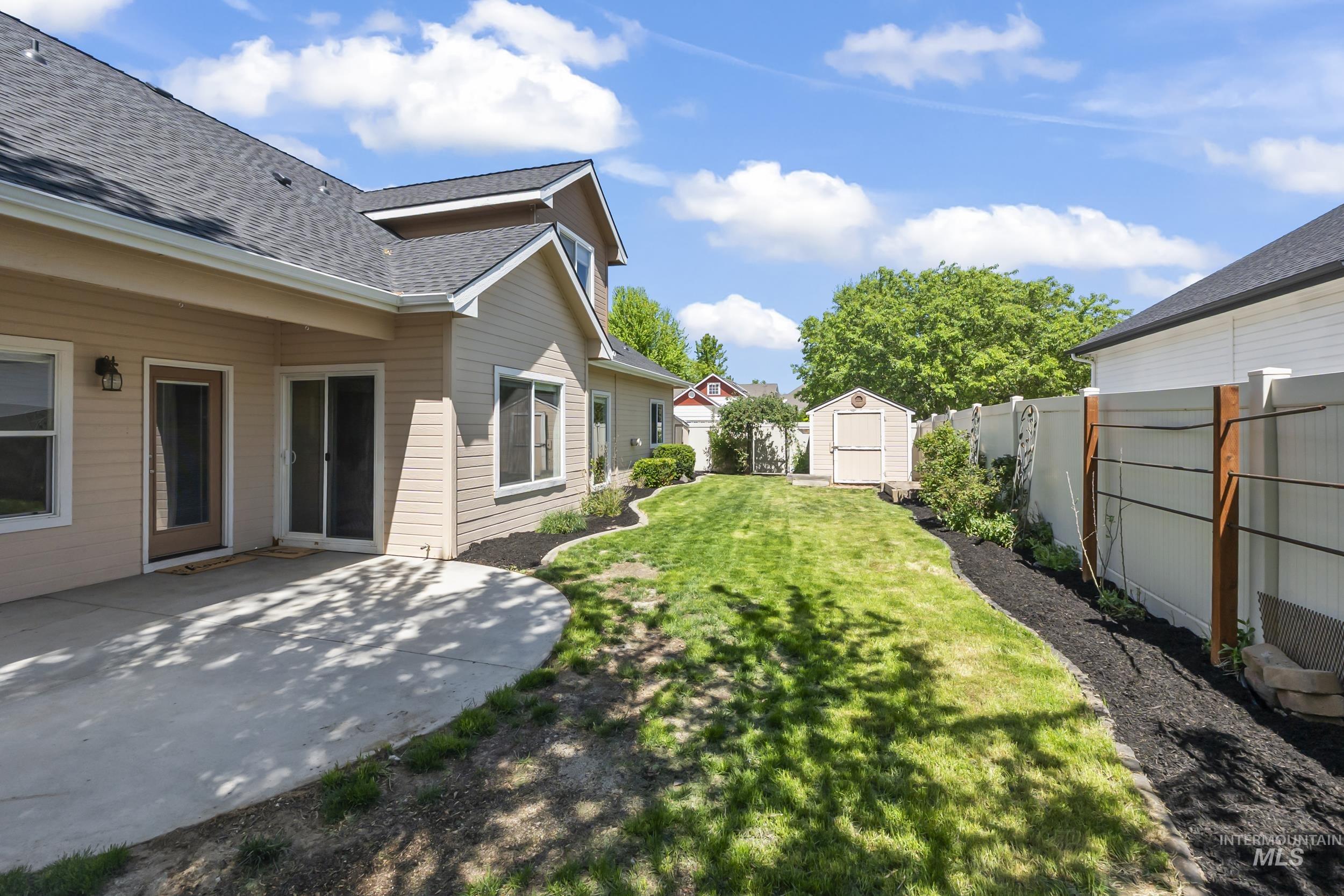 5356 N Schumann Ave