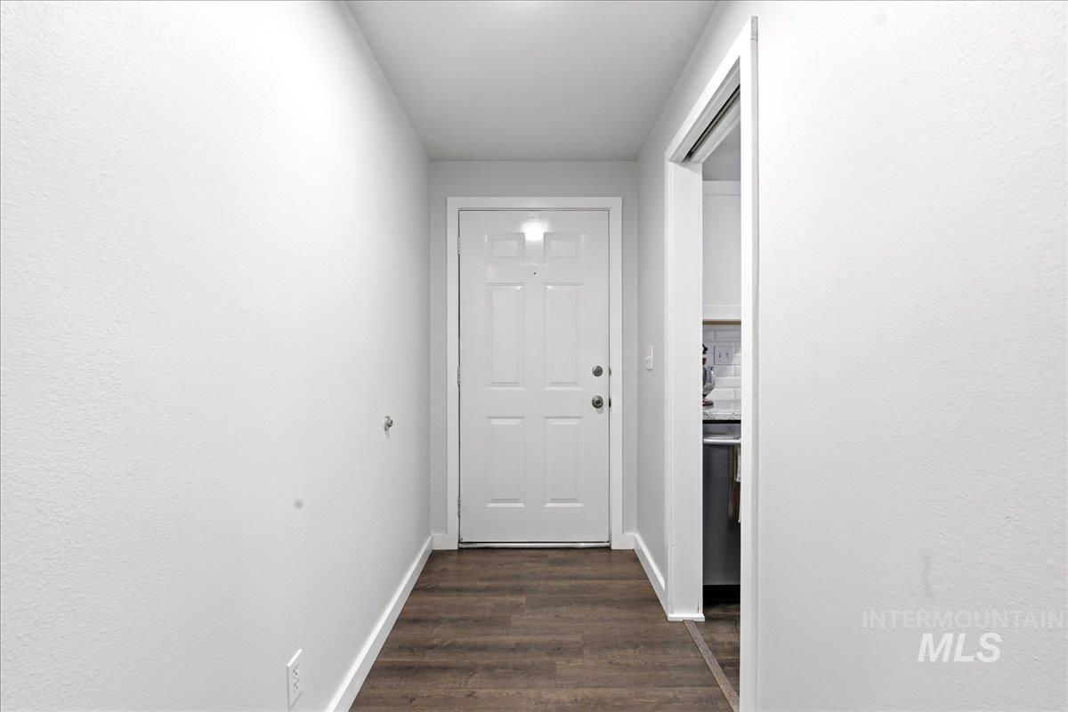 1809 W Malad Lane