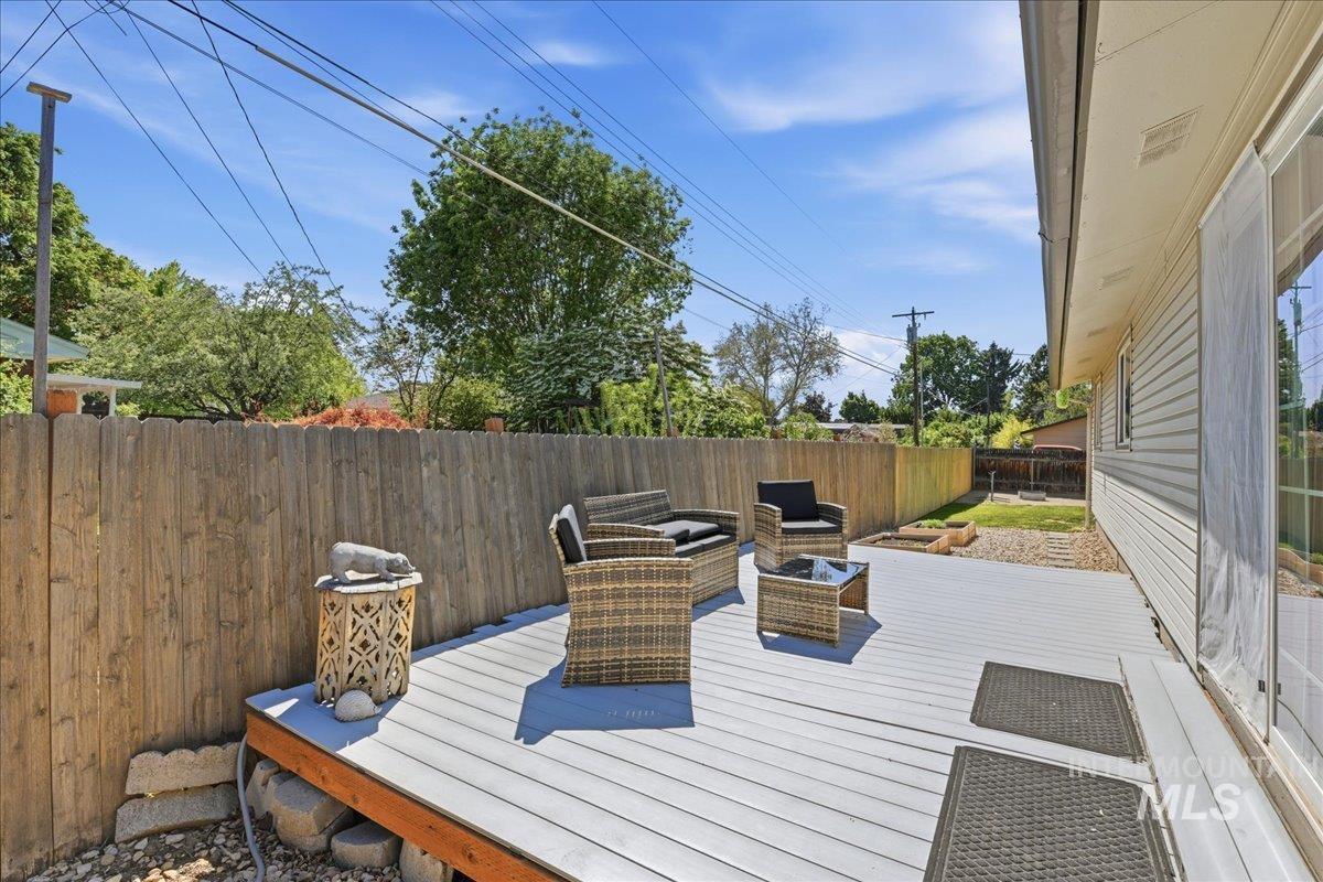1809 W Malad Lane