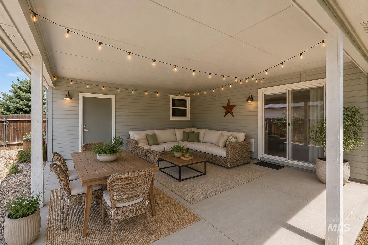 11719 W Blake Dr