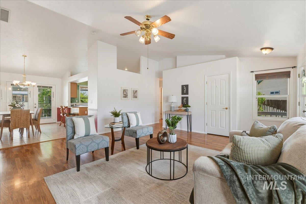 414 Meadowbrook Place