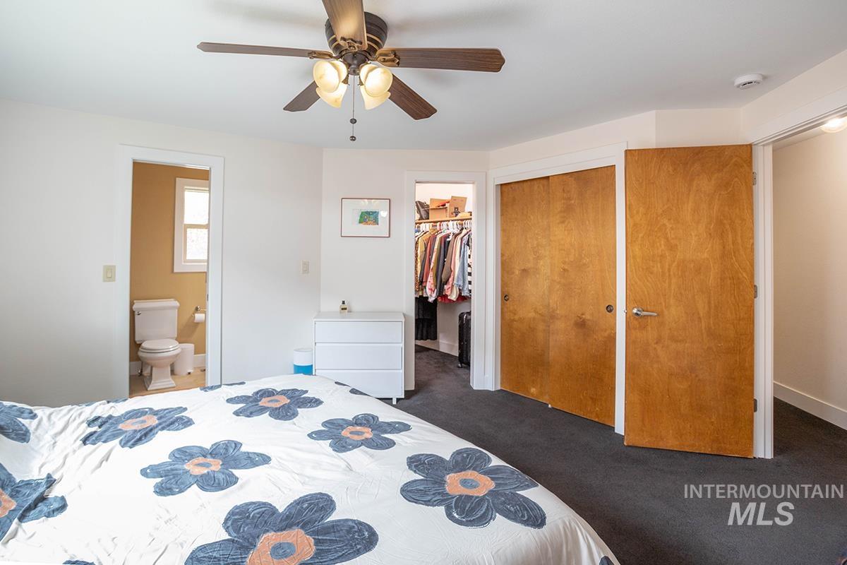 398 Mango Dr