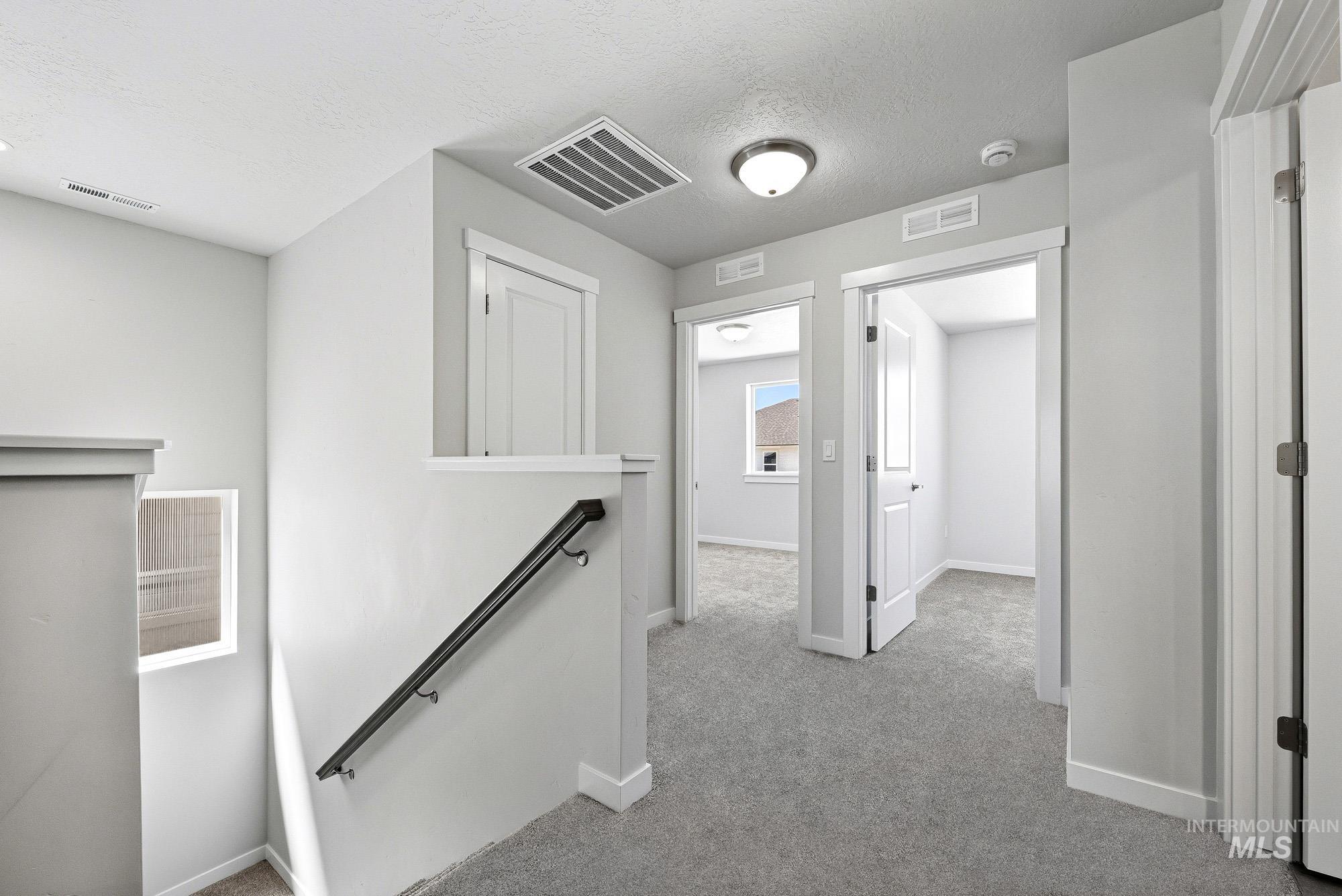 401 N Zimmerman Way
