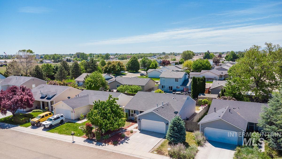 3200 Arcadian Dr