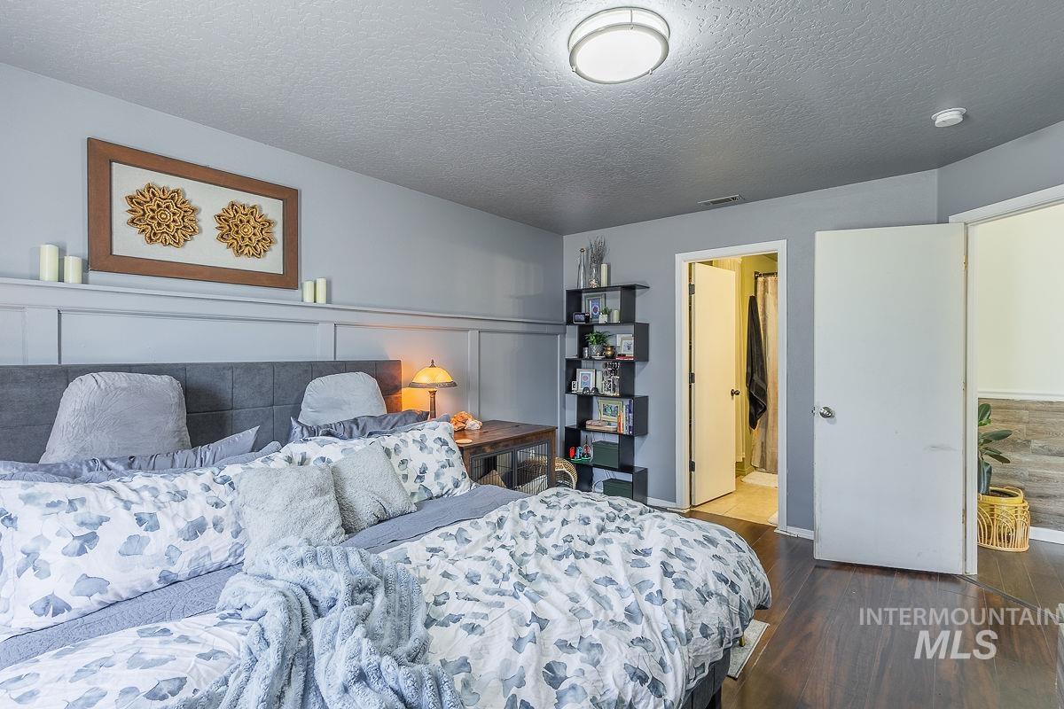 3200 Arcadian Dr