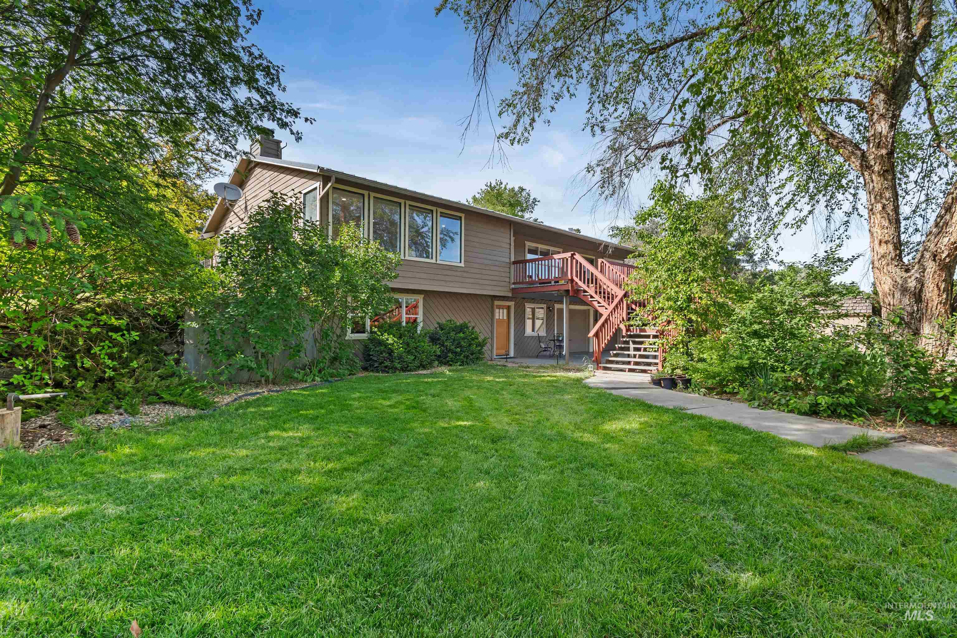 1156 W Stillwell Dr