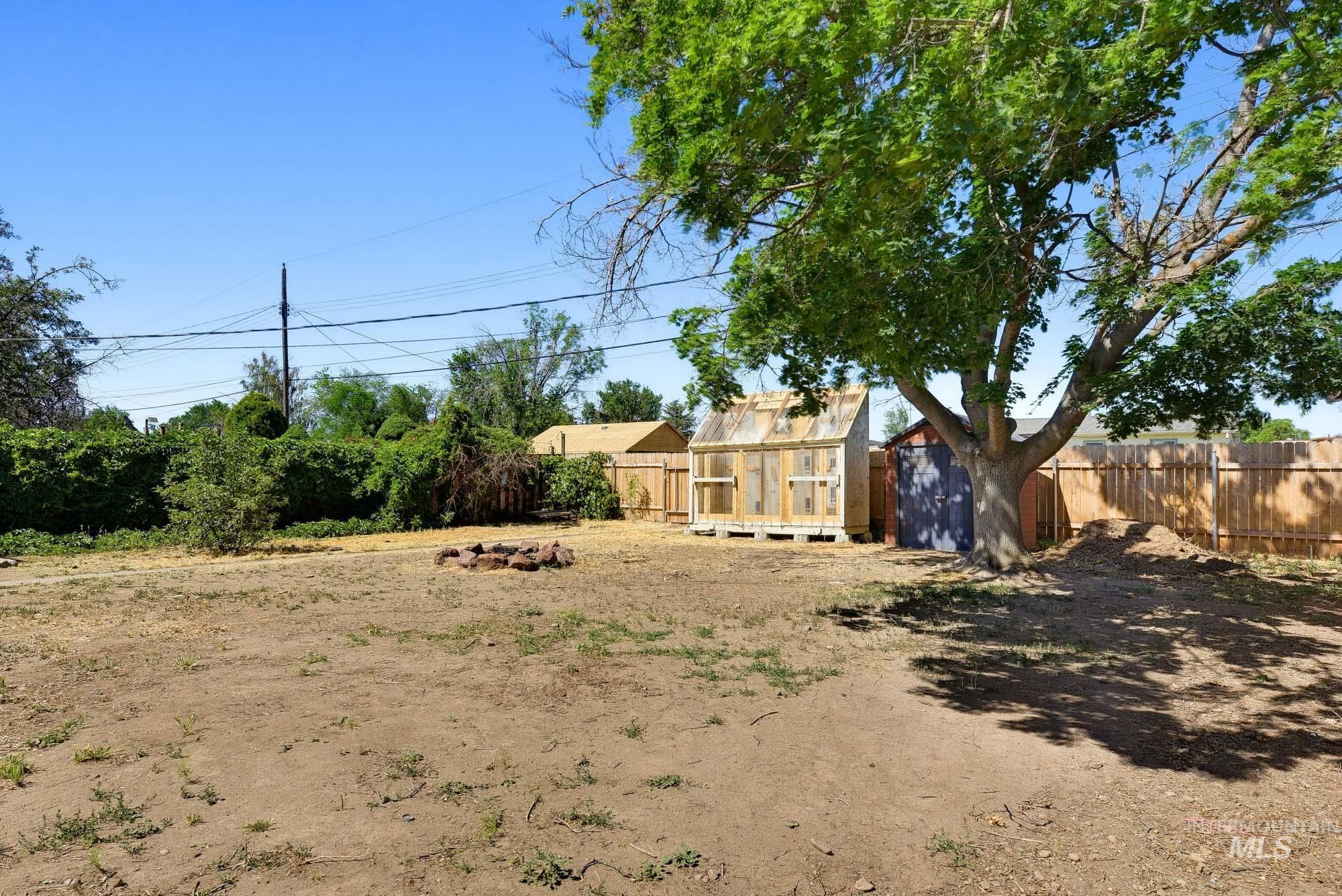 845 N 7th East