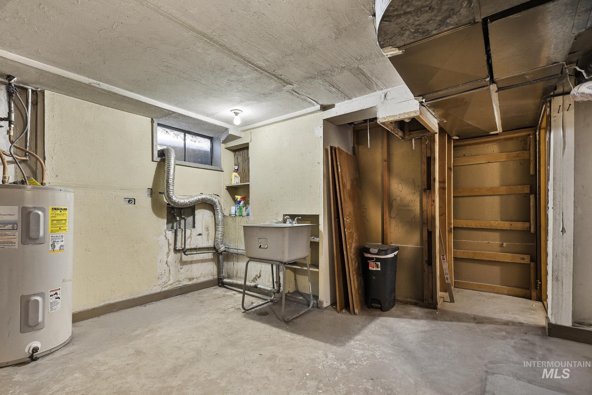 845 N 7th East