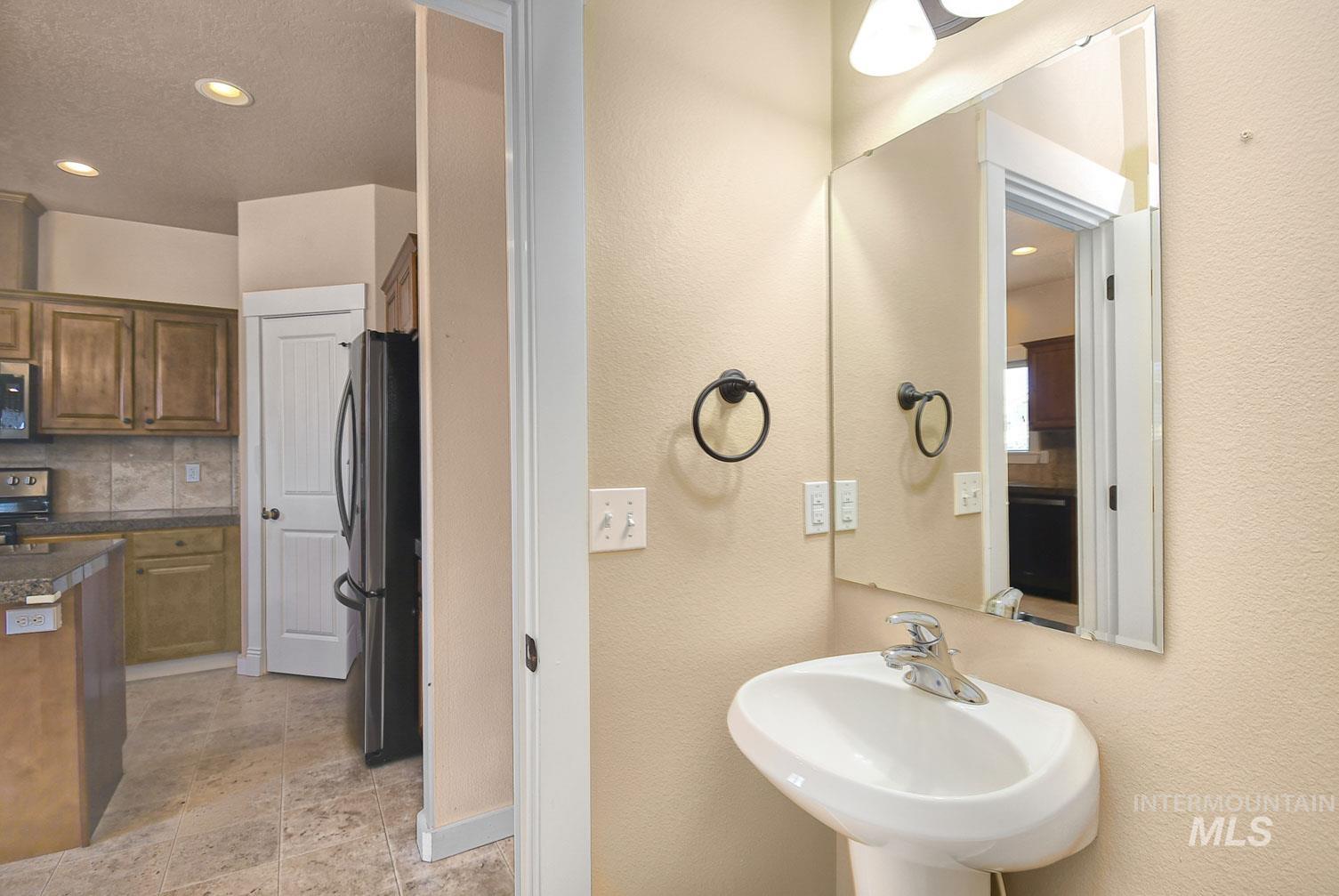 2523 Summercrest
