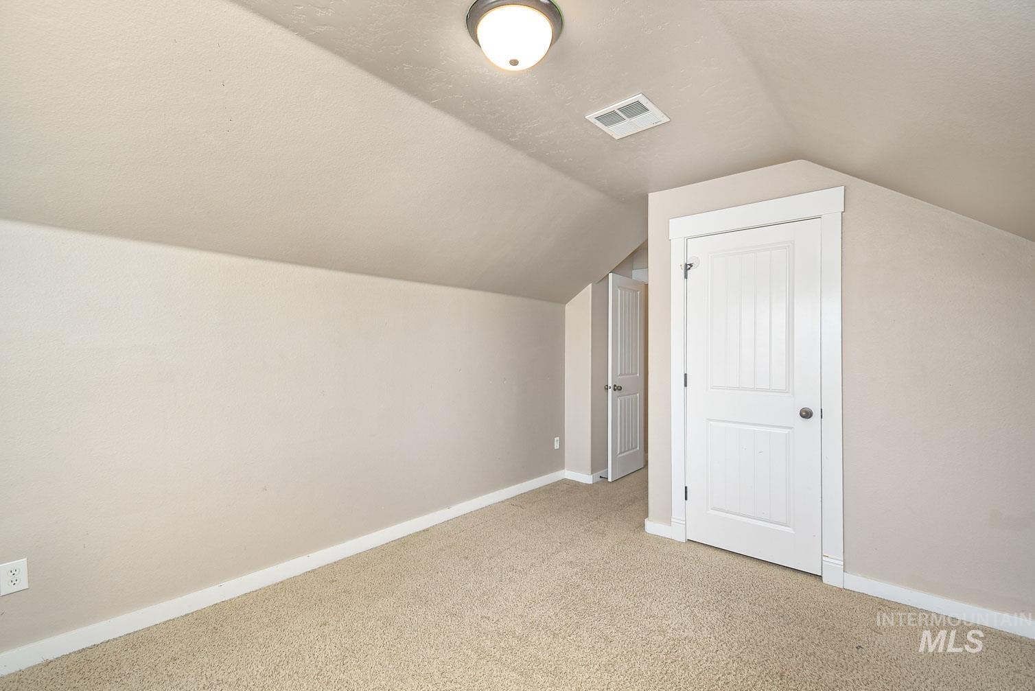 2523 Summercrest
