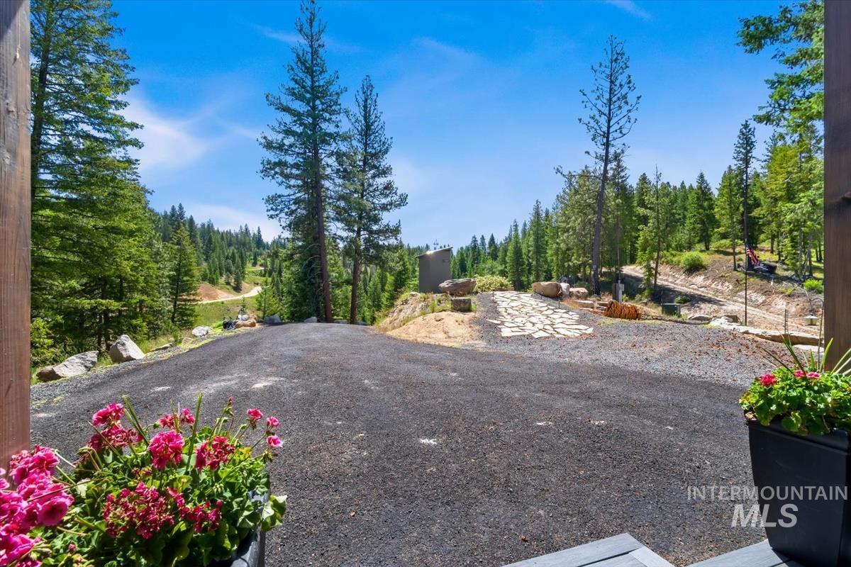 35 San Ignacio Way