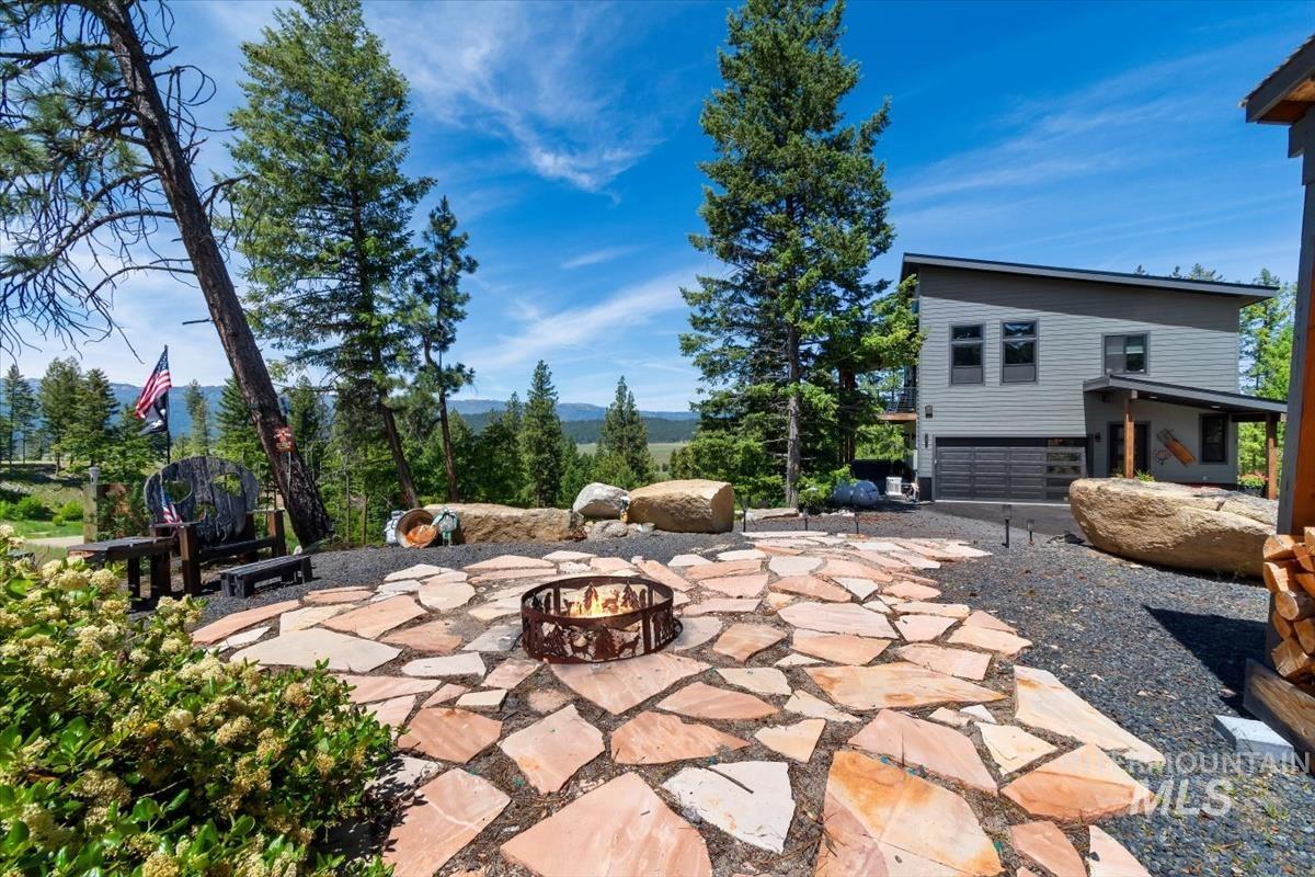 35 San Ignacio Way