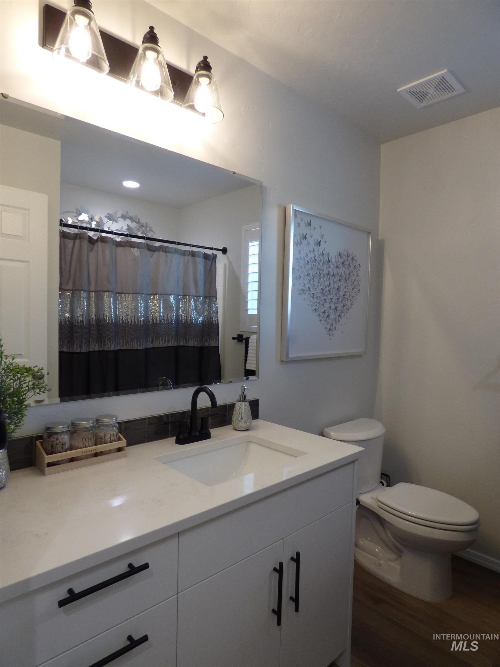 2708 E Buckaroo Dr.