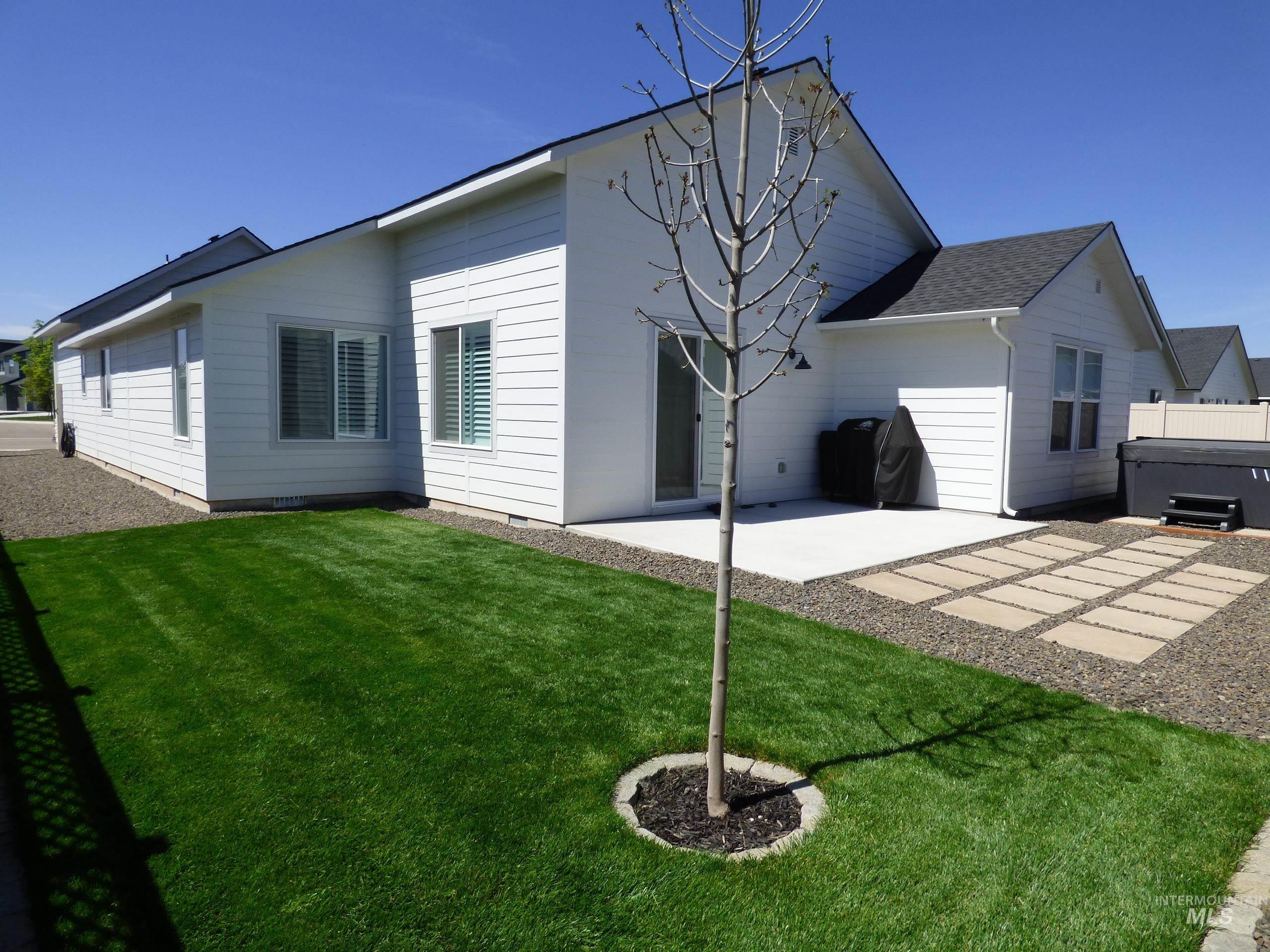 2708 E Buckaroo Dr.