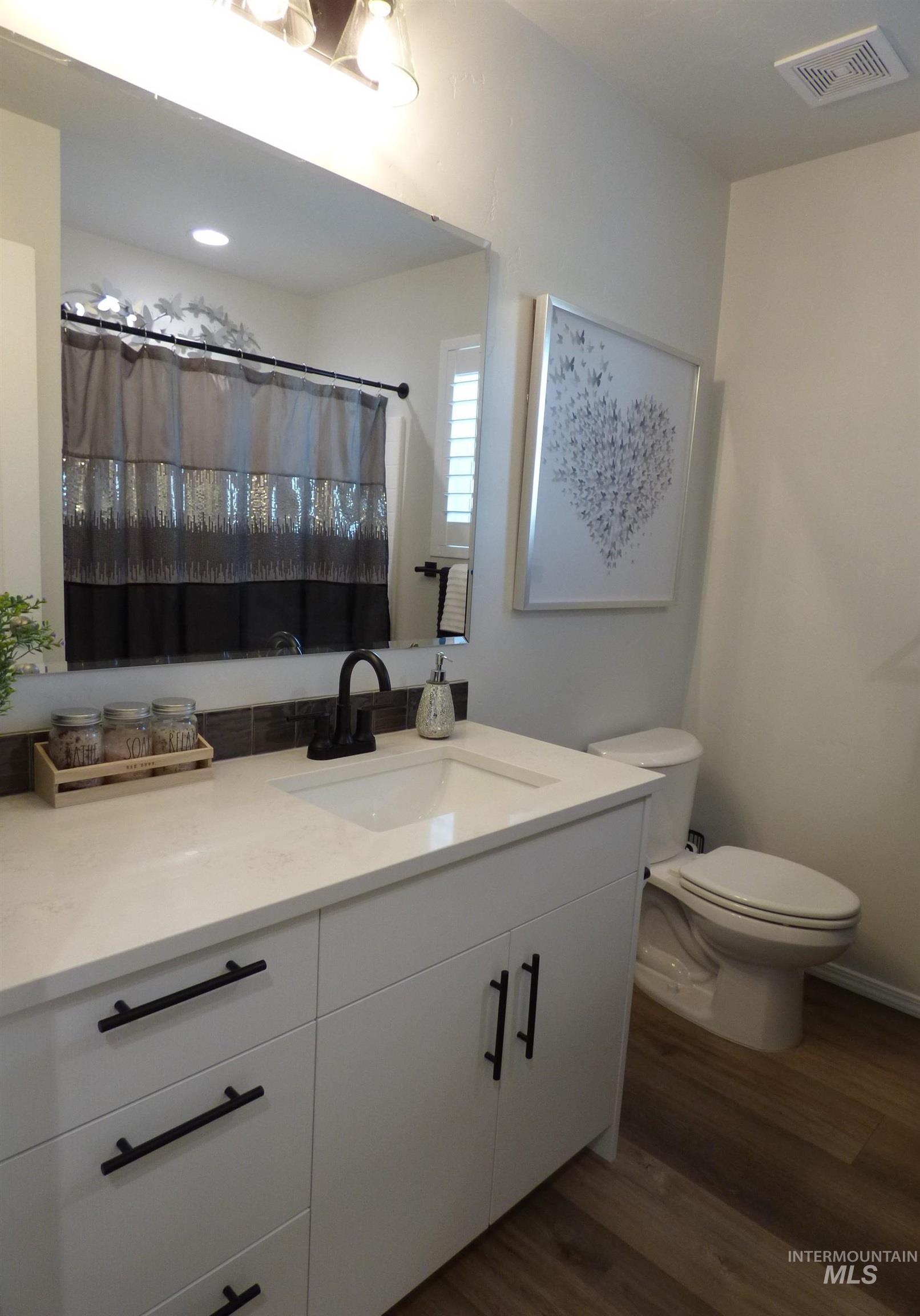 2708 E Buckaroo Dr.