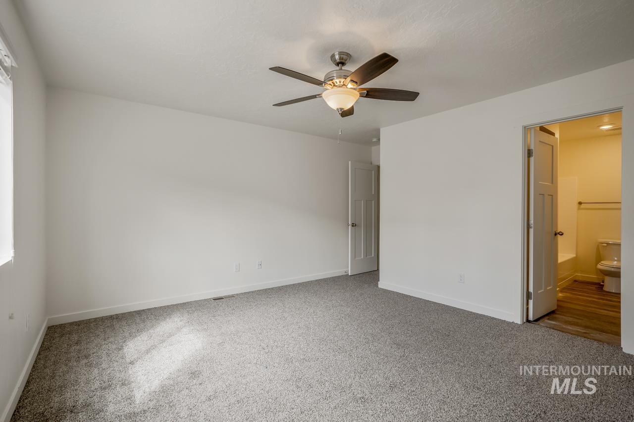 3710 N Centrepoint Way Bldg Q