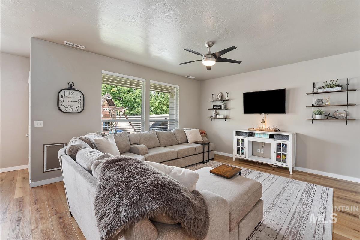 12116 W Ardyce Street
