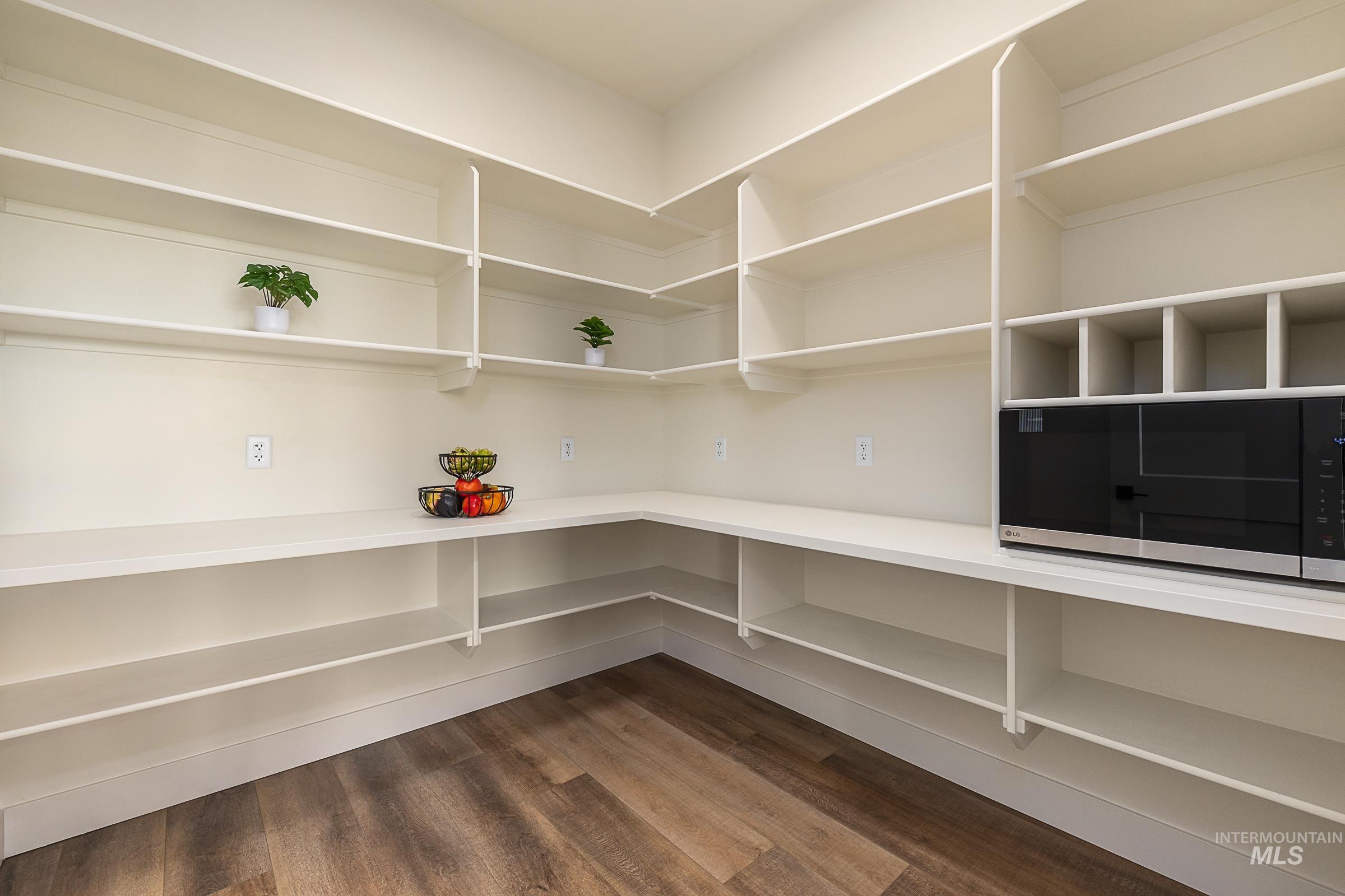 18355 Bow Ln Unit: Lot 6