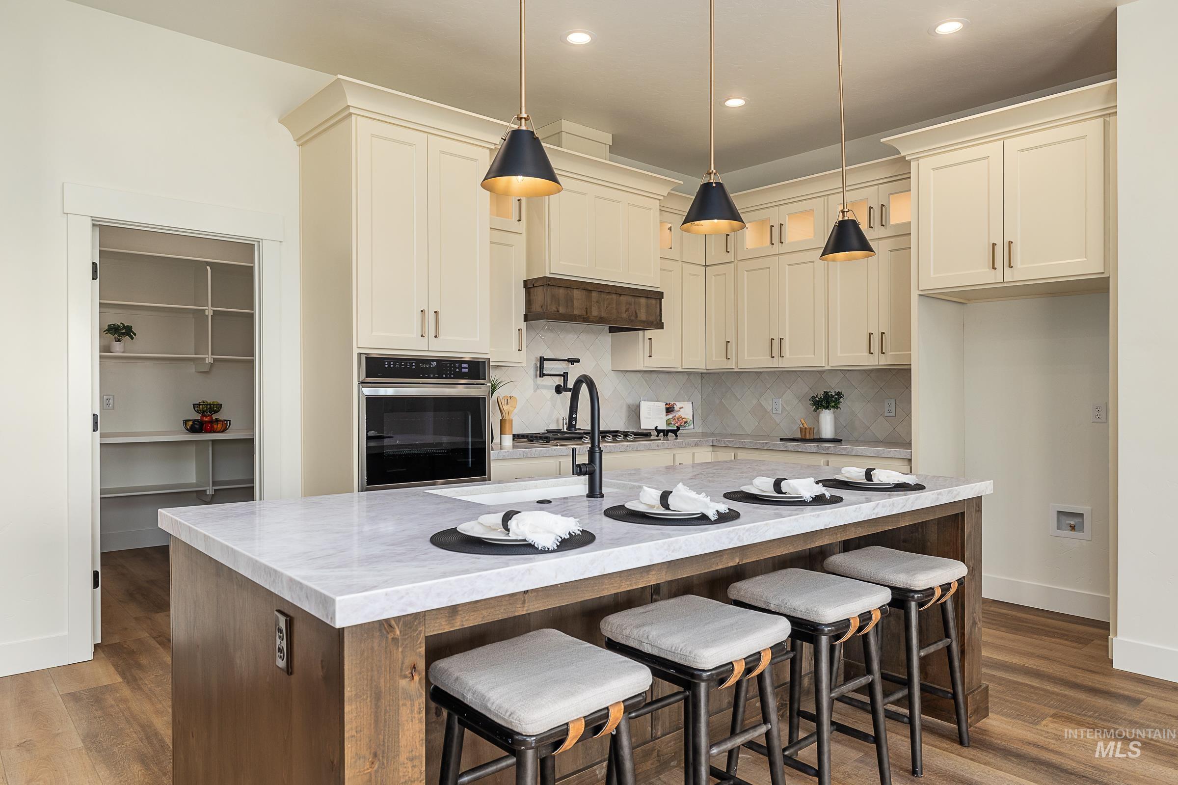 18355 Bow Ln Unit: Lot 6