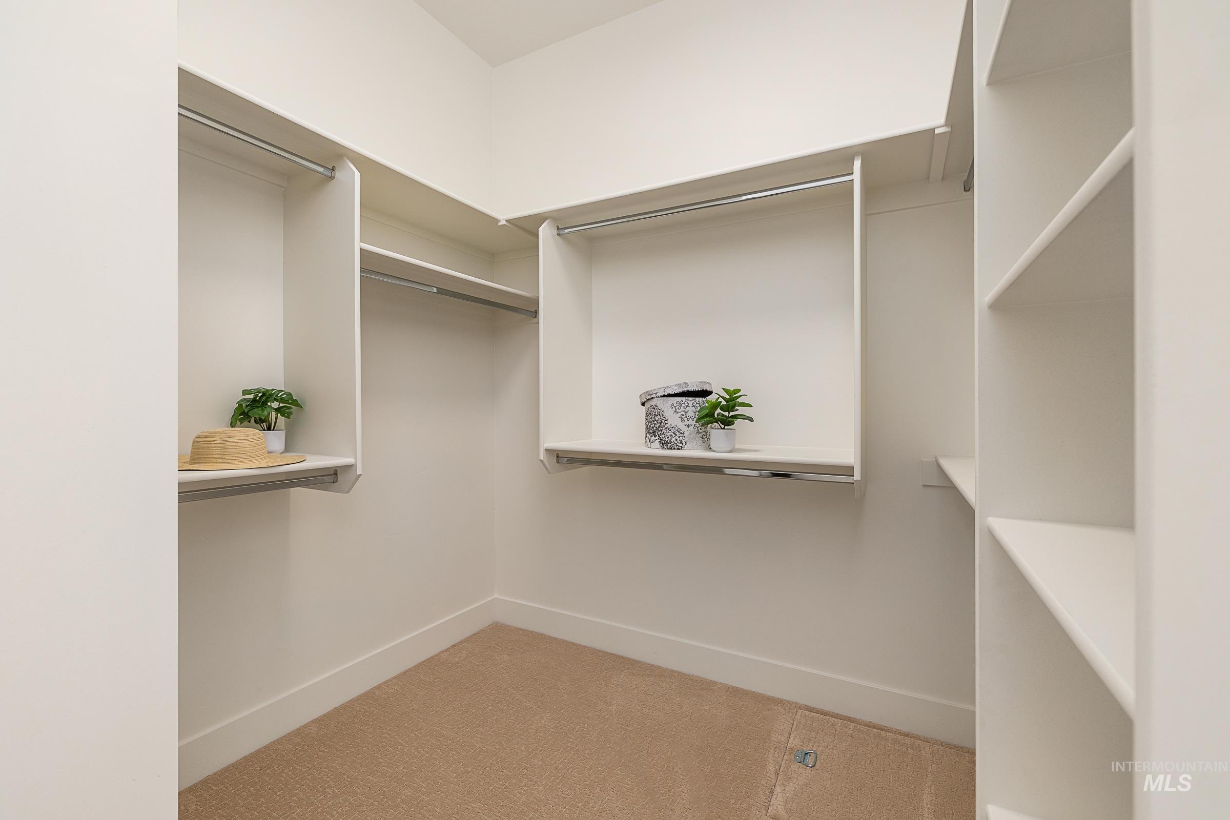 18355 Bow Ln Unit: Lot 6