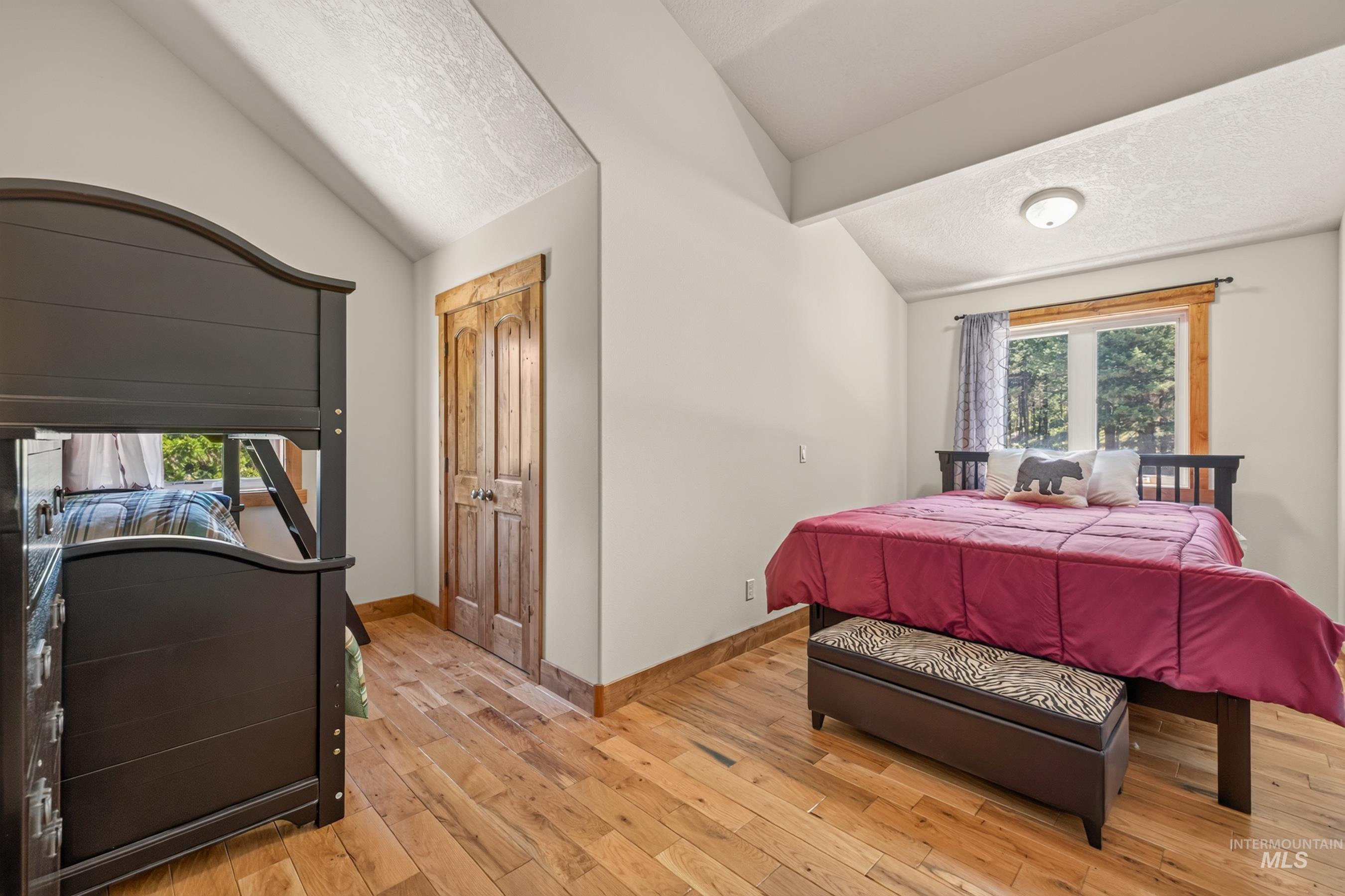 21 Starflower Dr