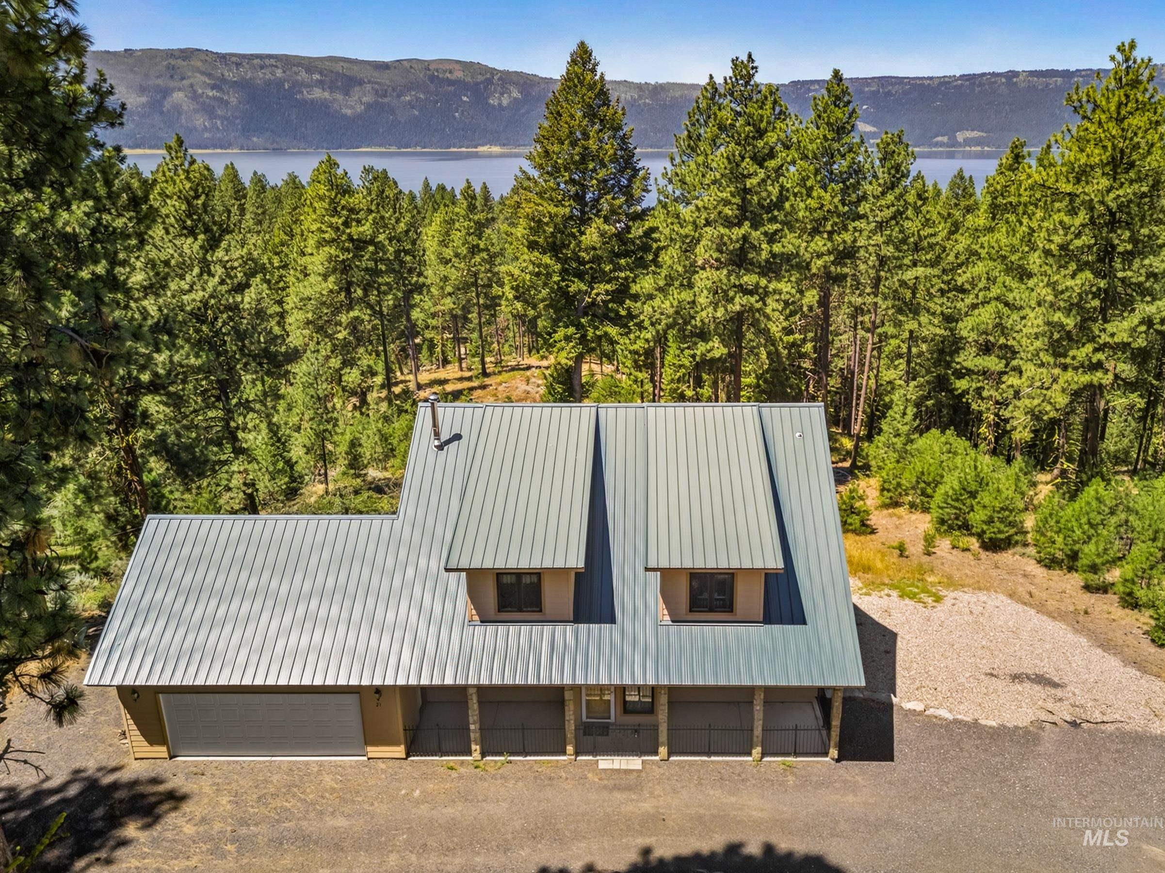 21 Starflower Dr