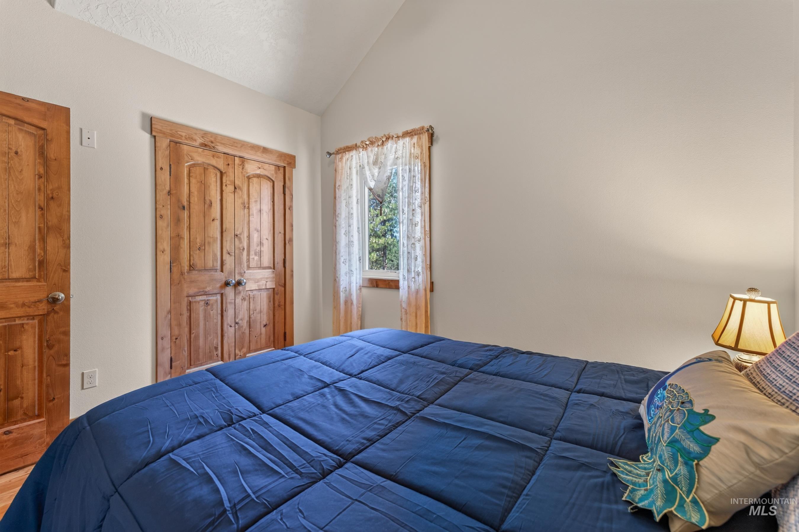 21 Starflower Dr