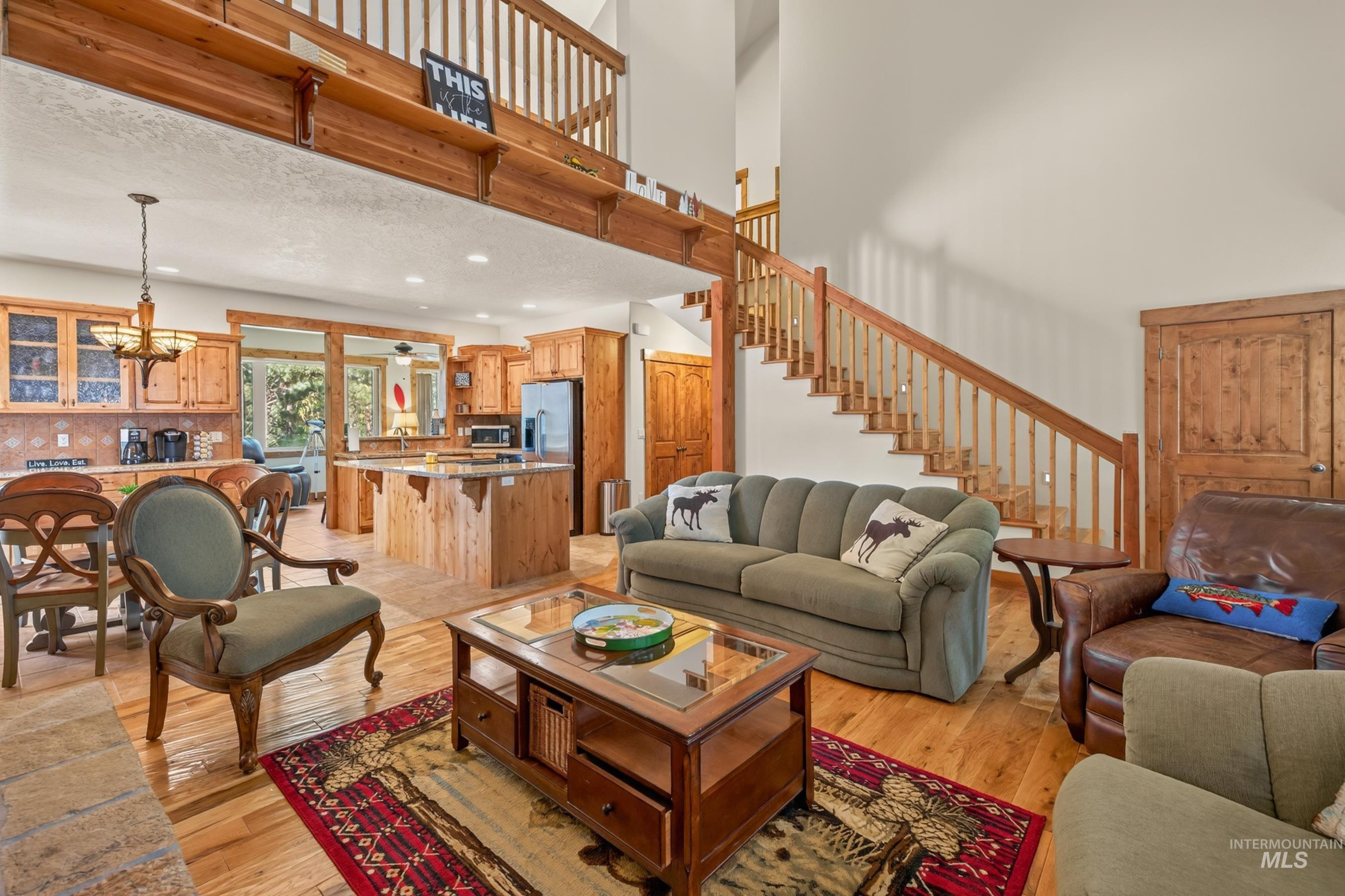 21 Starflower Dr