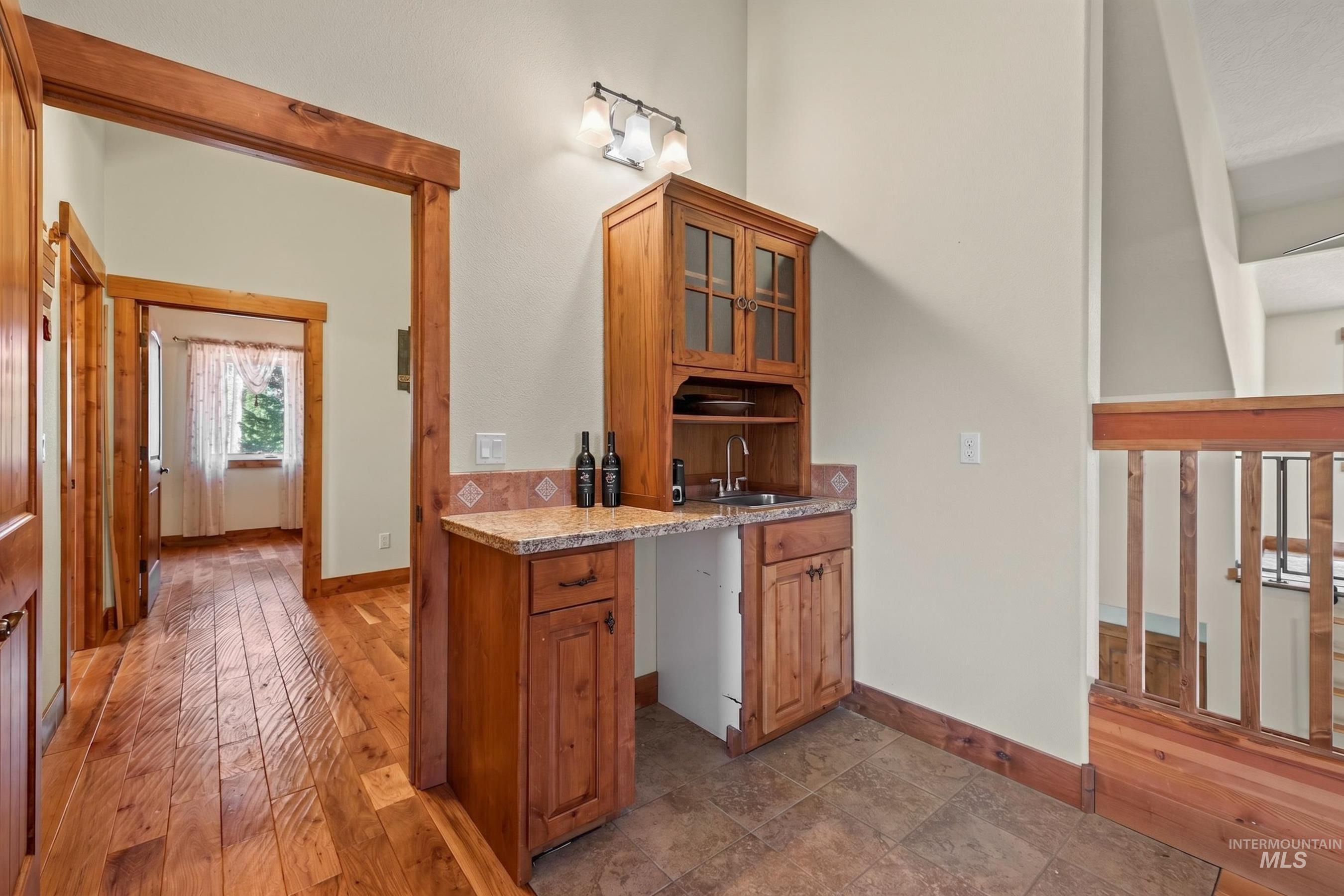 21 Starflower Dr