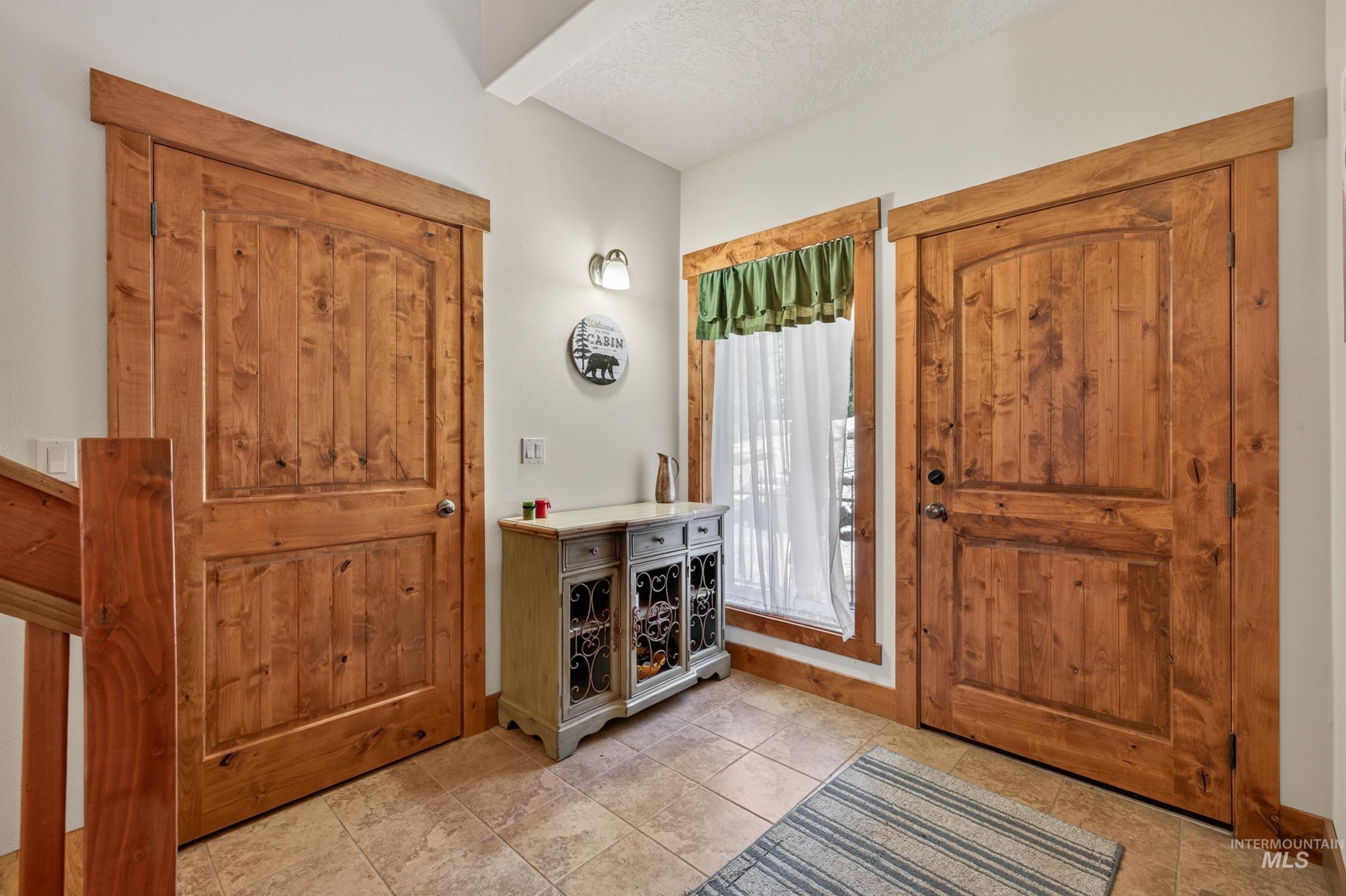 21 Starflower Dr
