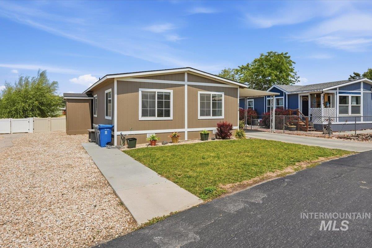 2038 Blue Spruce Ln Unit: 179