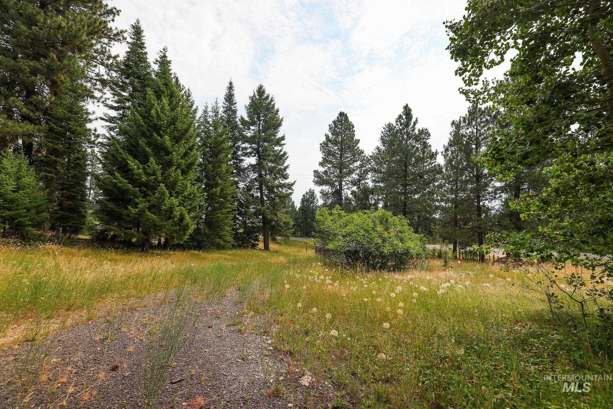 2165 West Mountain Rd