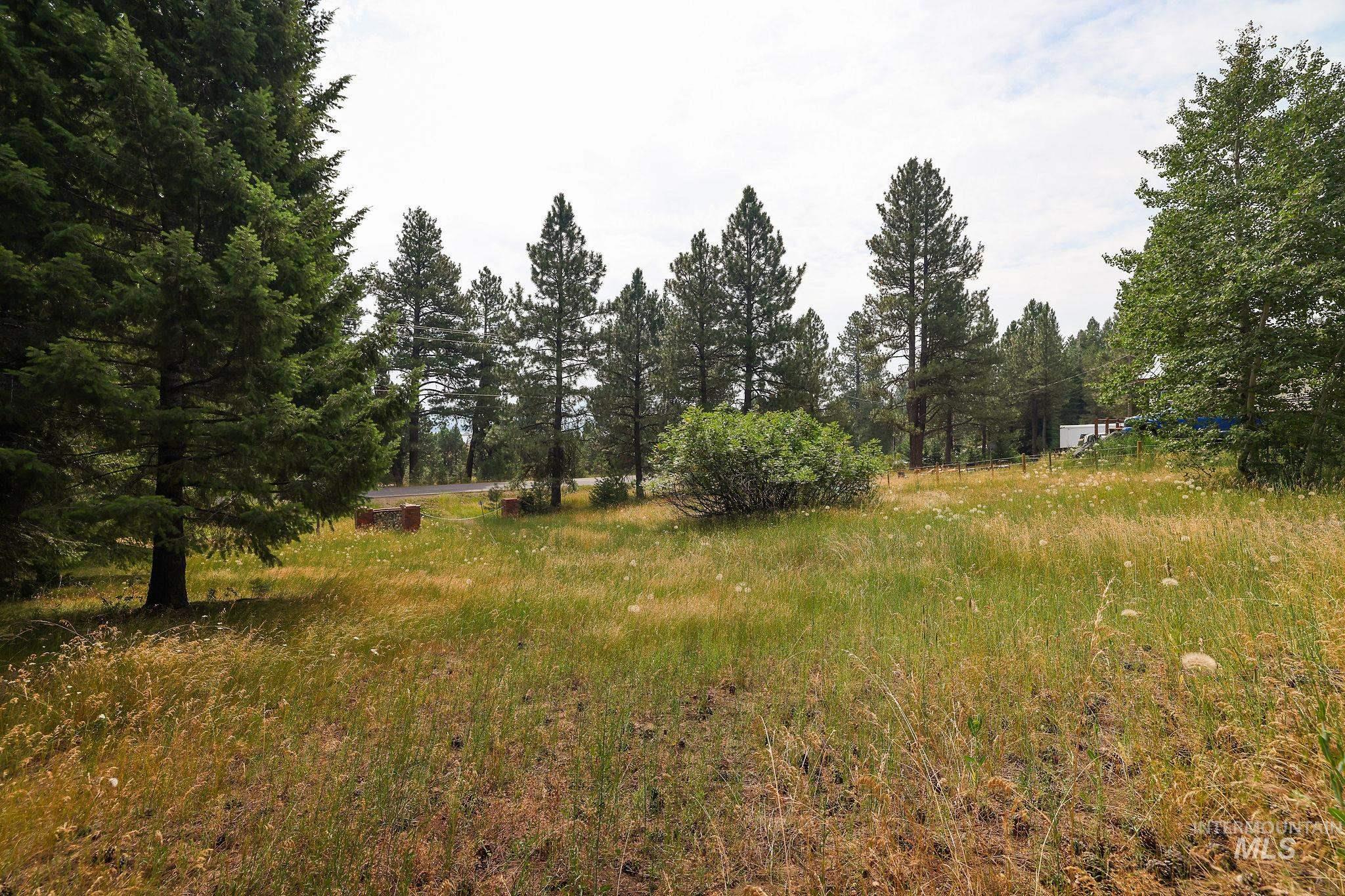 2165 West Mountain Rd