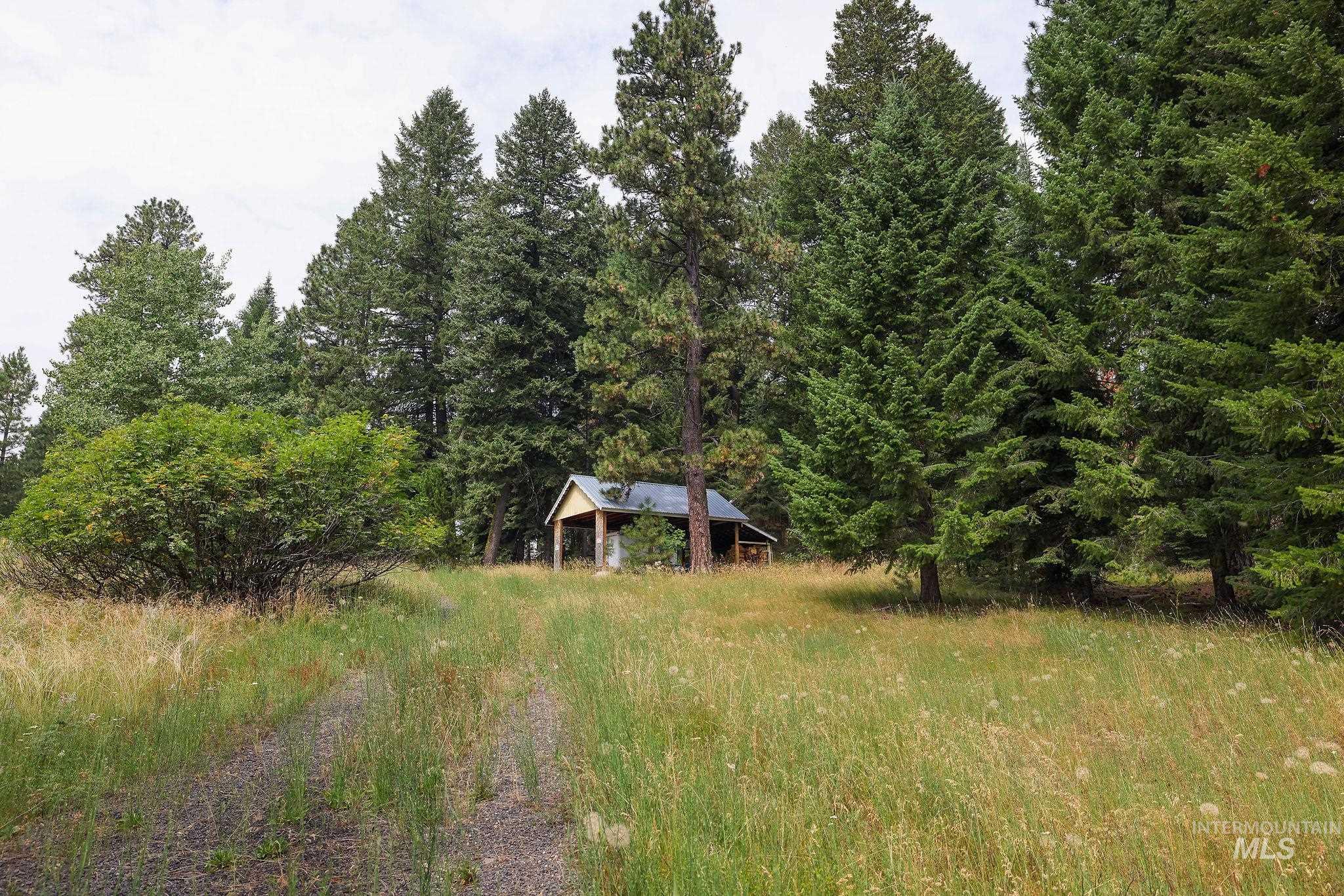 2165 West Mountain Rd