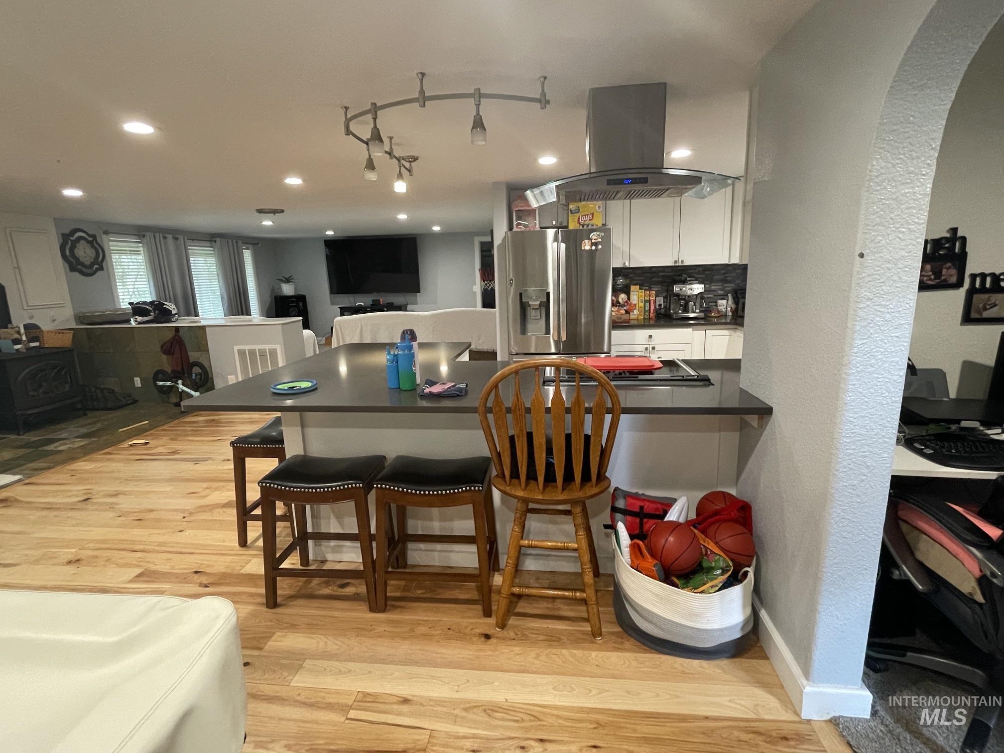 1025 Meadows Rd