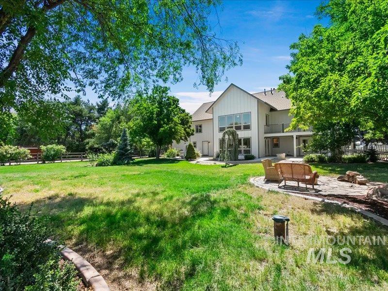 3040 N Duane Dr