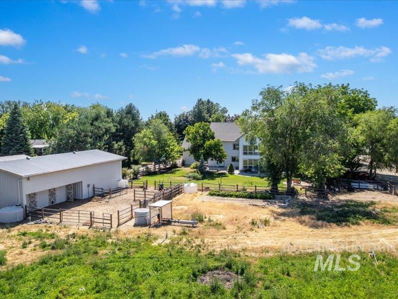 3040 N Duane Dr