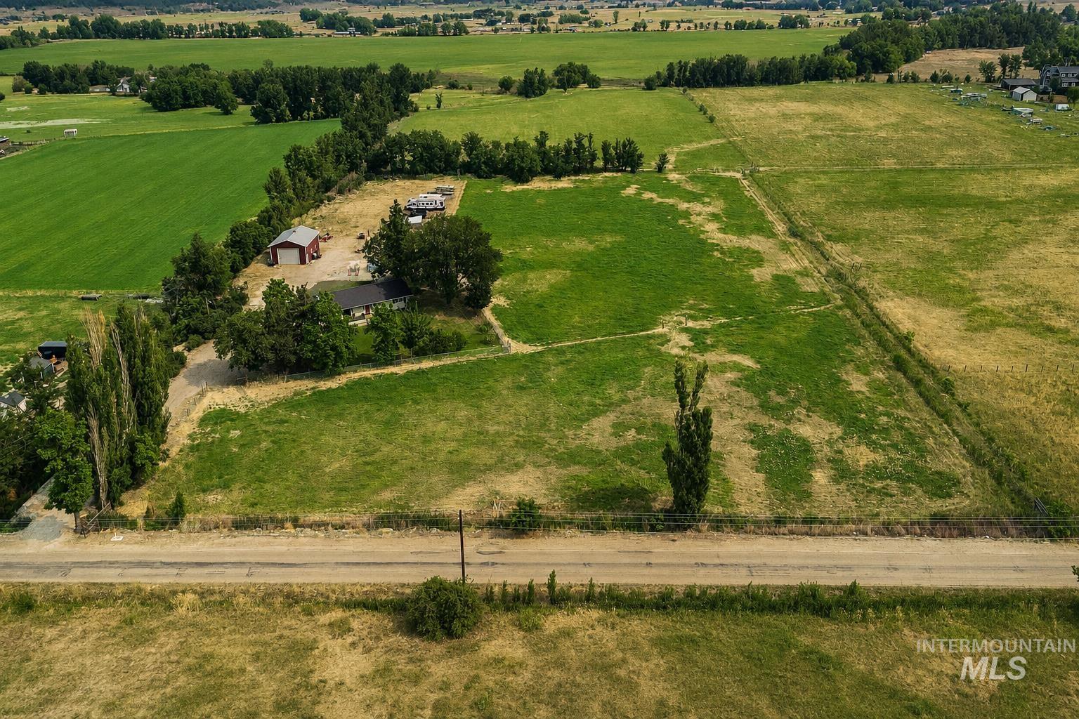 110 E Sales Yard Rd