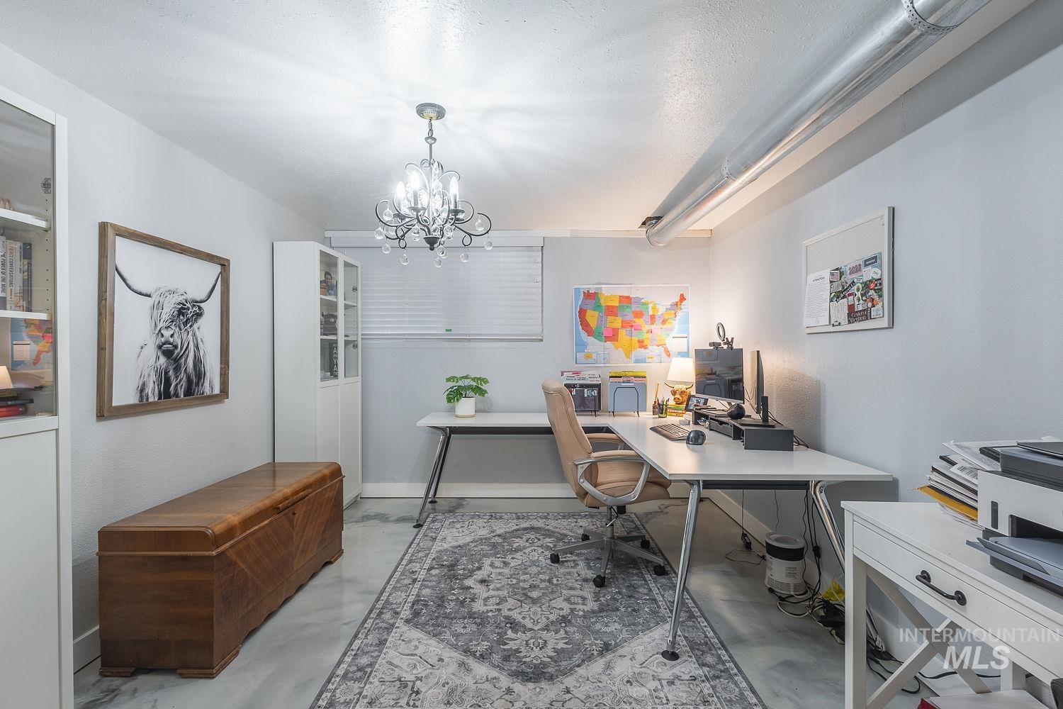 110 E Sales Yard Rd