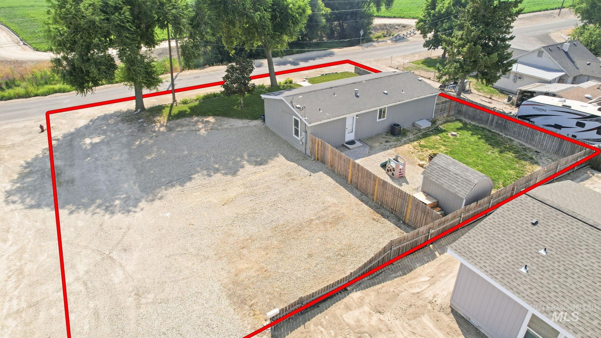 689 Notus Rd