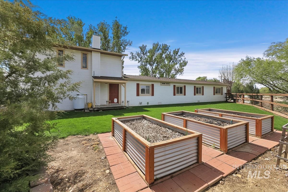 7590 Elko Lane