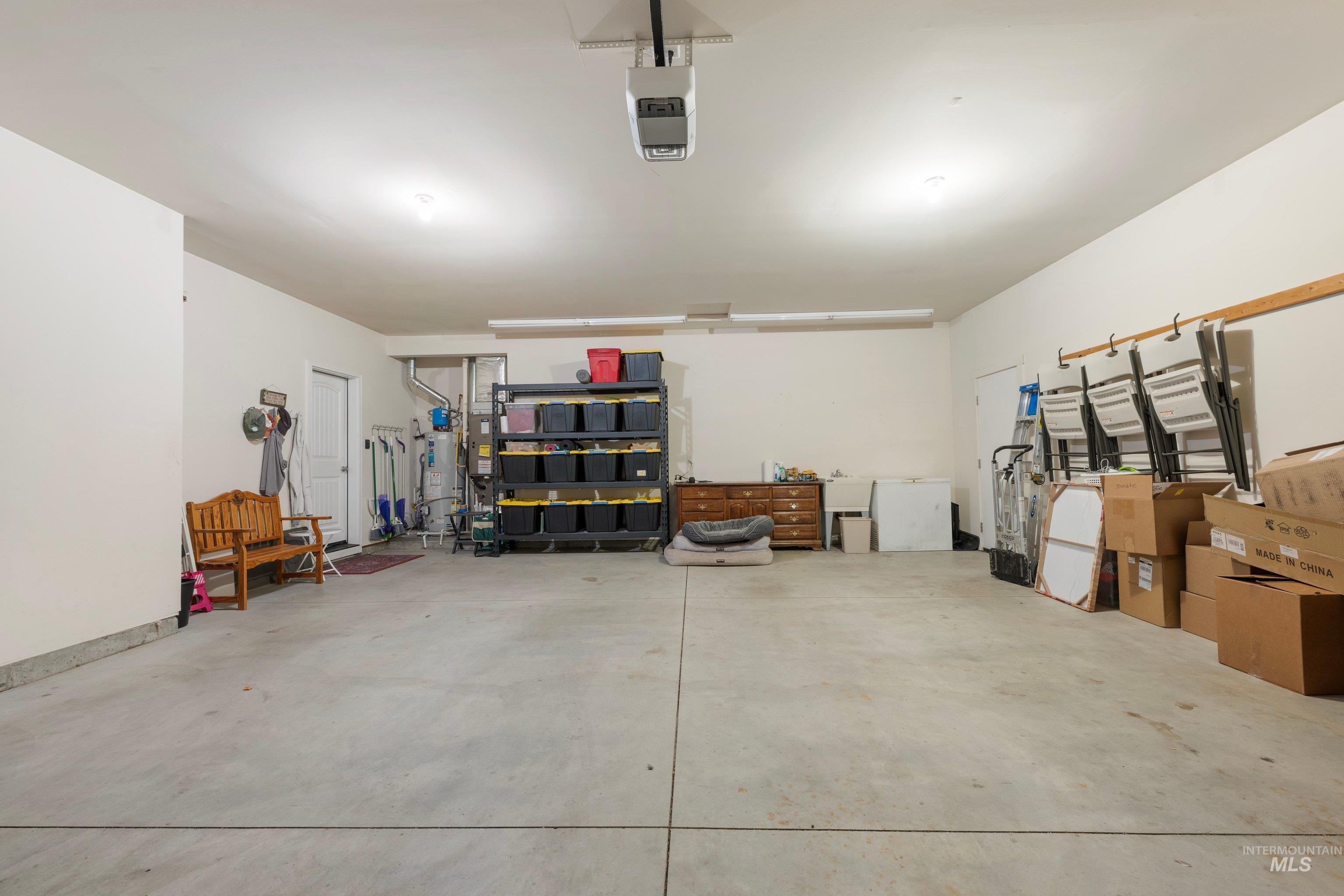 18887 N Summer Pl.
