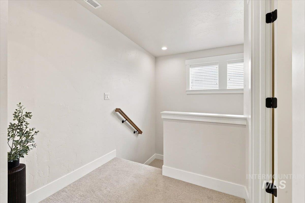 6224 S Wayland Way