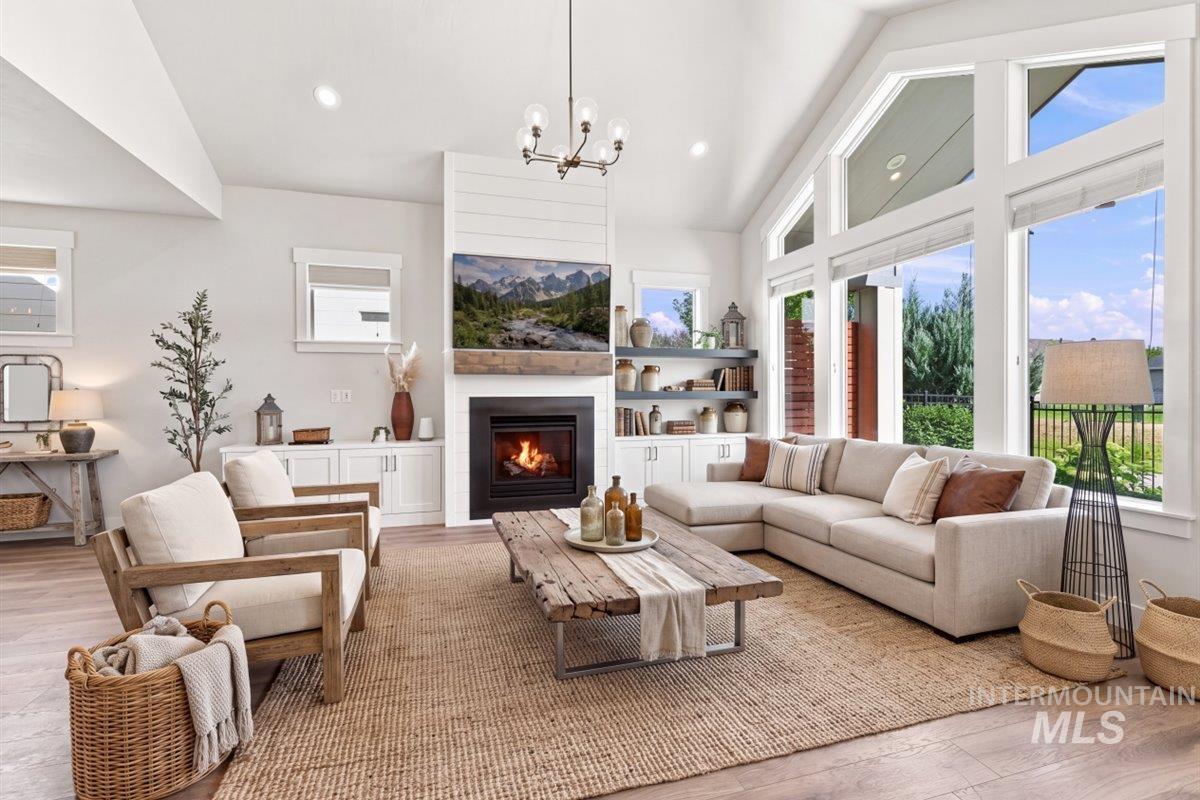6224 S Wayland Way