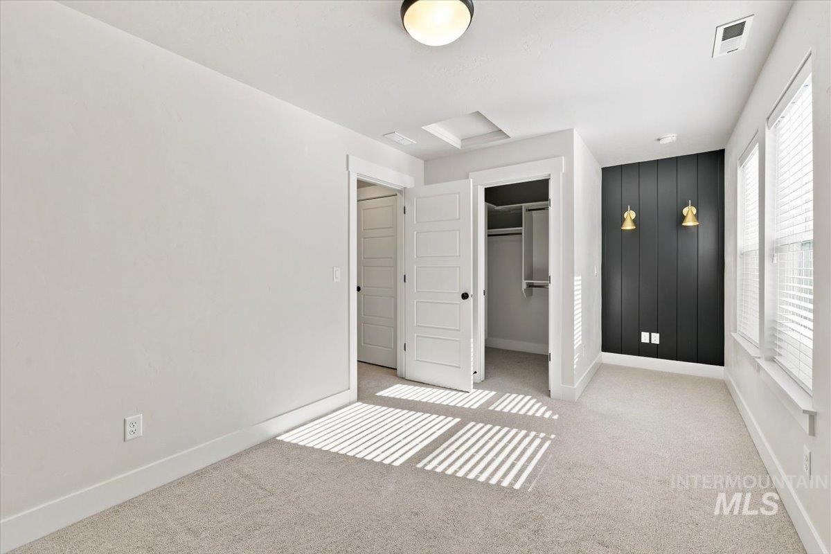 6224 S Wayland Way