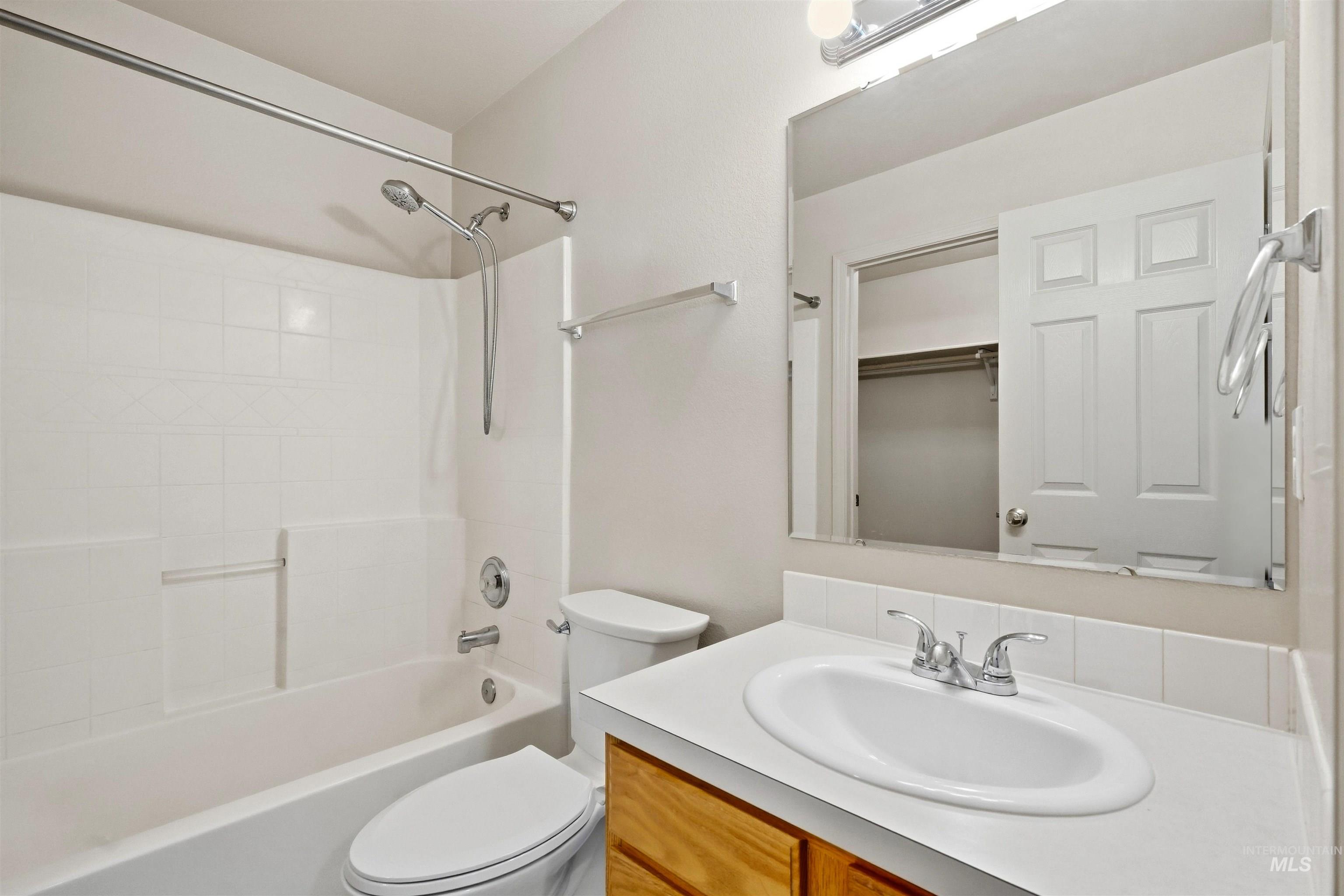 1209 Gold Creek Dr