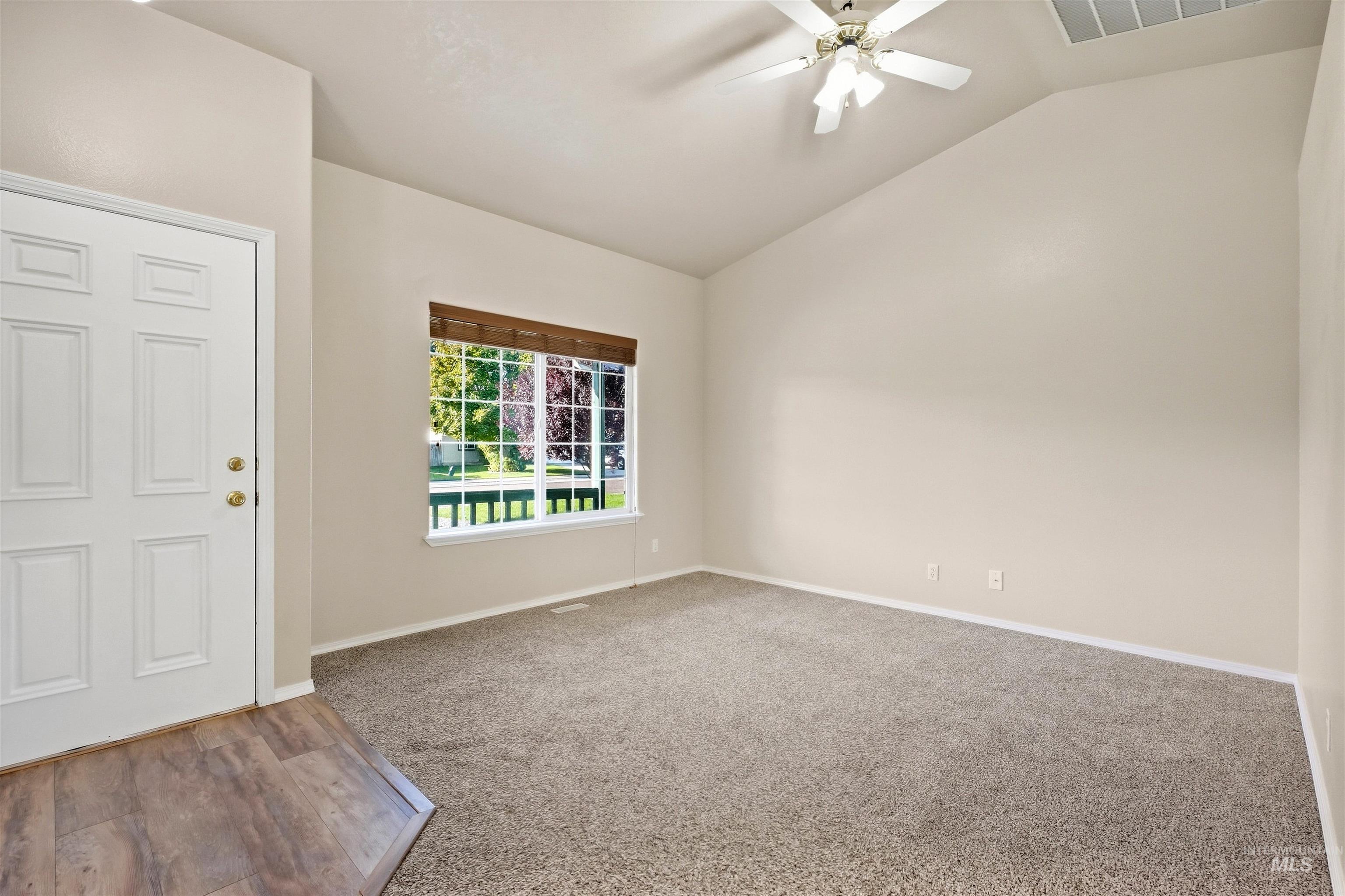 1209 Gold Creek Dr
