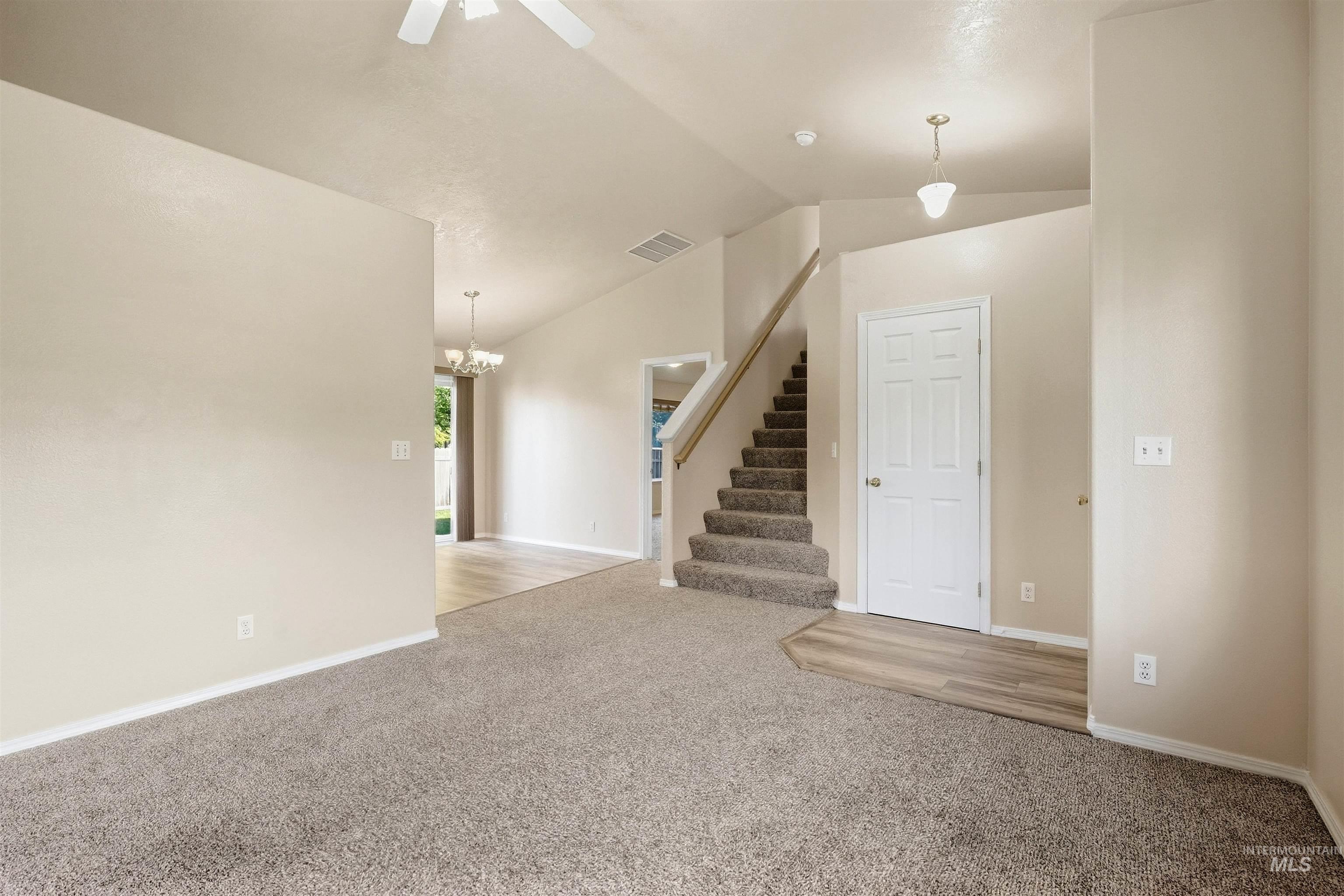 1209 Gold Creek Dr